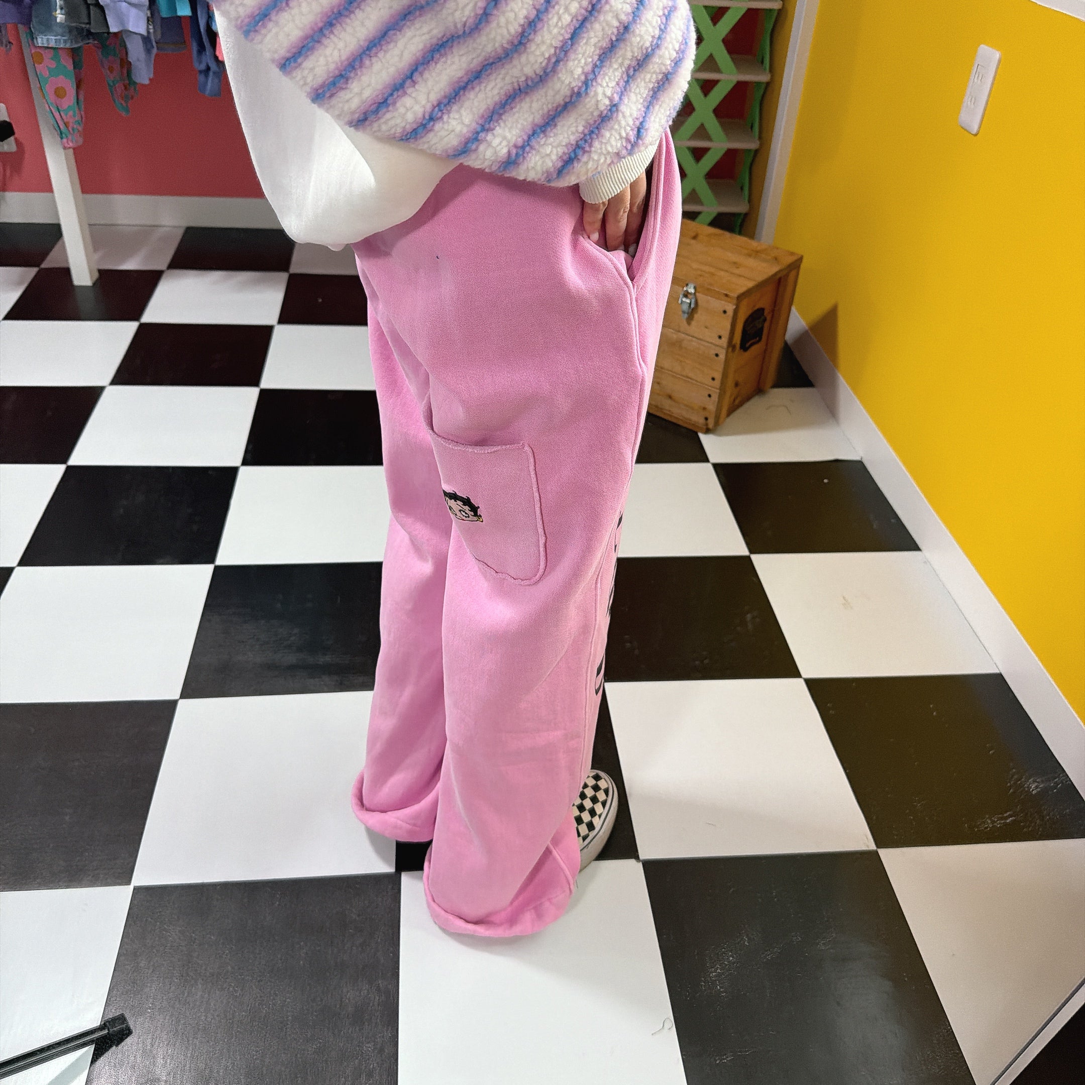 ※予約※2色 BETTYピグメントジョガースウェットパンツ 1月下旬〜2月上旬の出荷予定