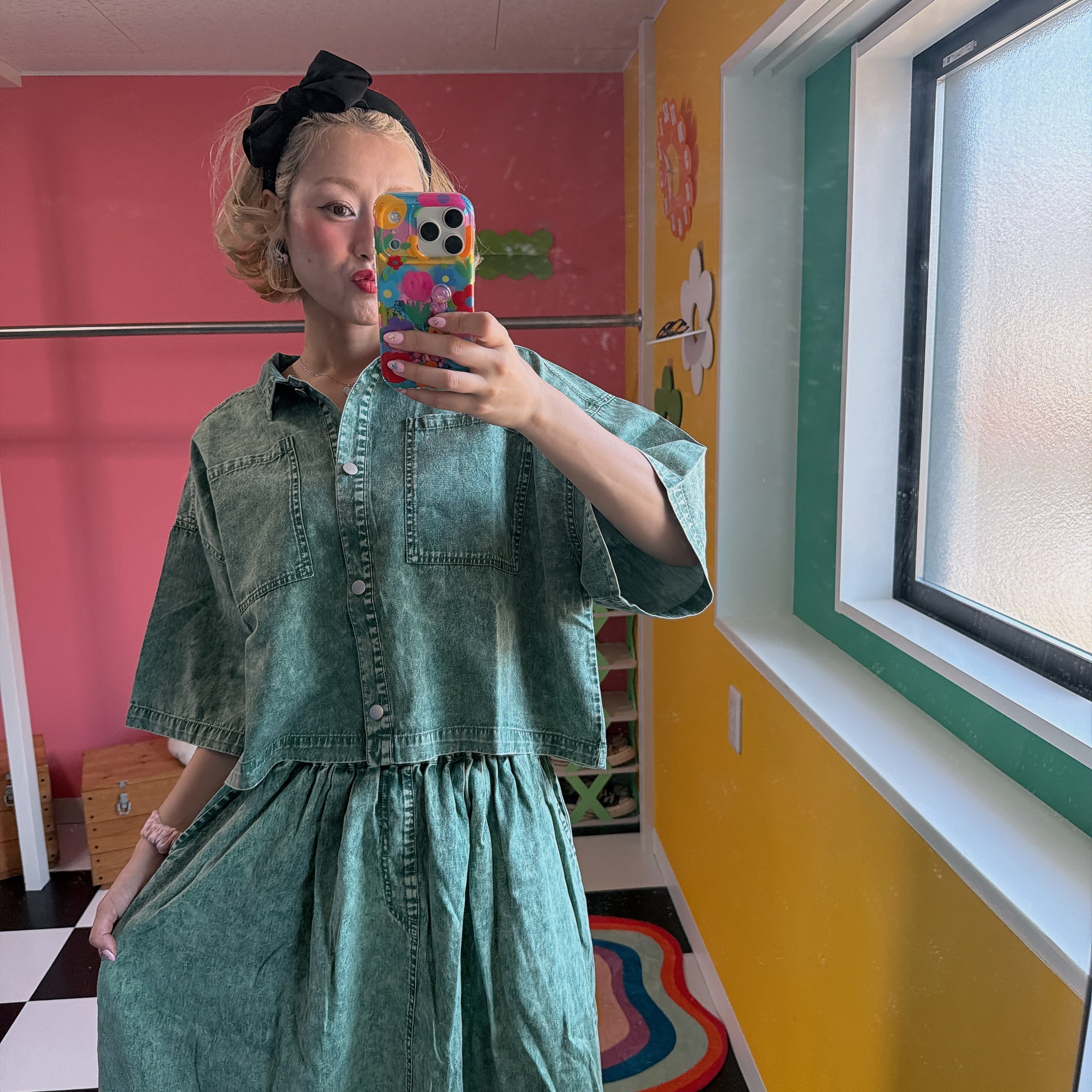*Reservation with limit* Setup possible Lightweight denim chemical-treated skirt Shipping mid-June