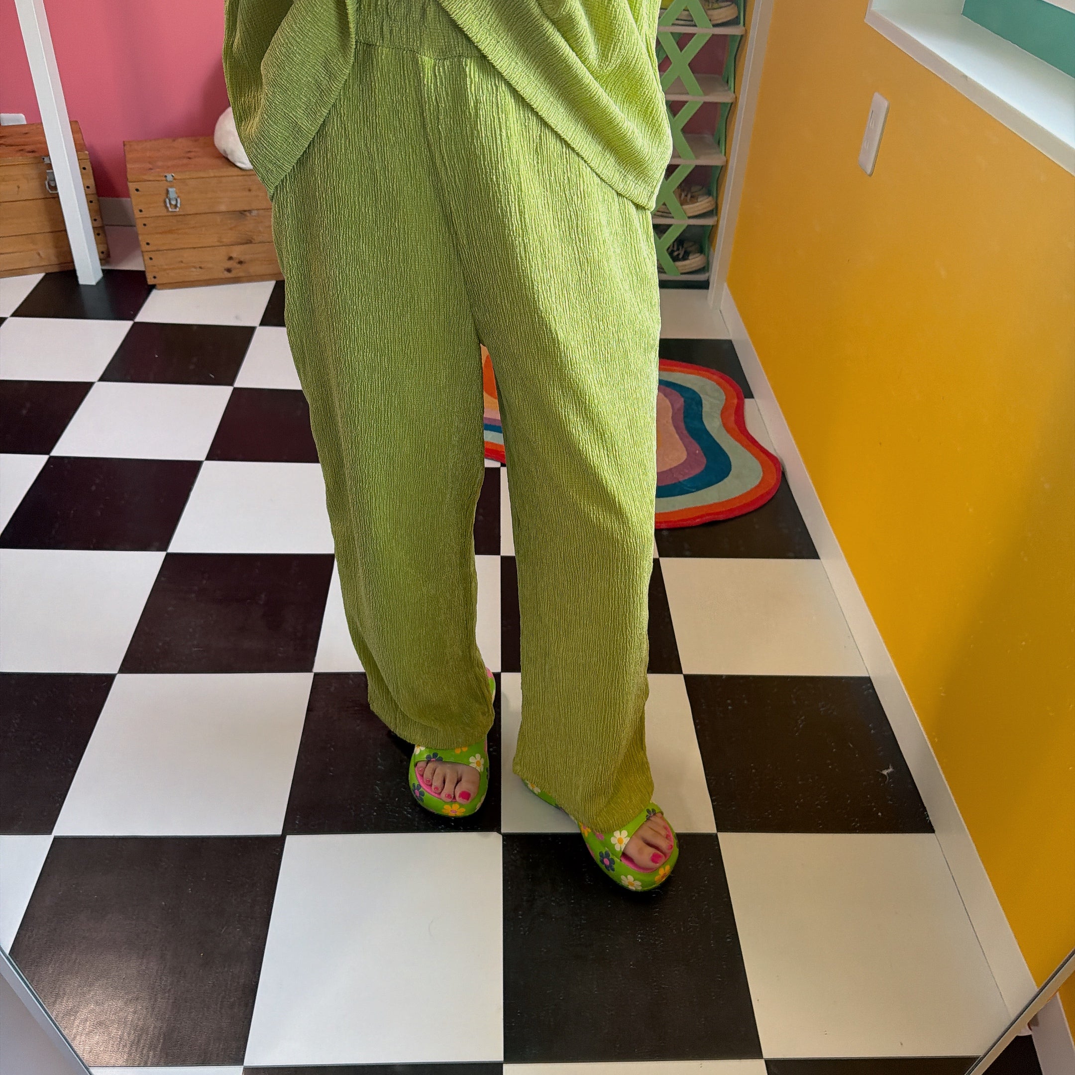 *Reservations with an upper limit* Set up available 4 colors Shirring pants Shipping mid-June