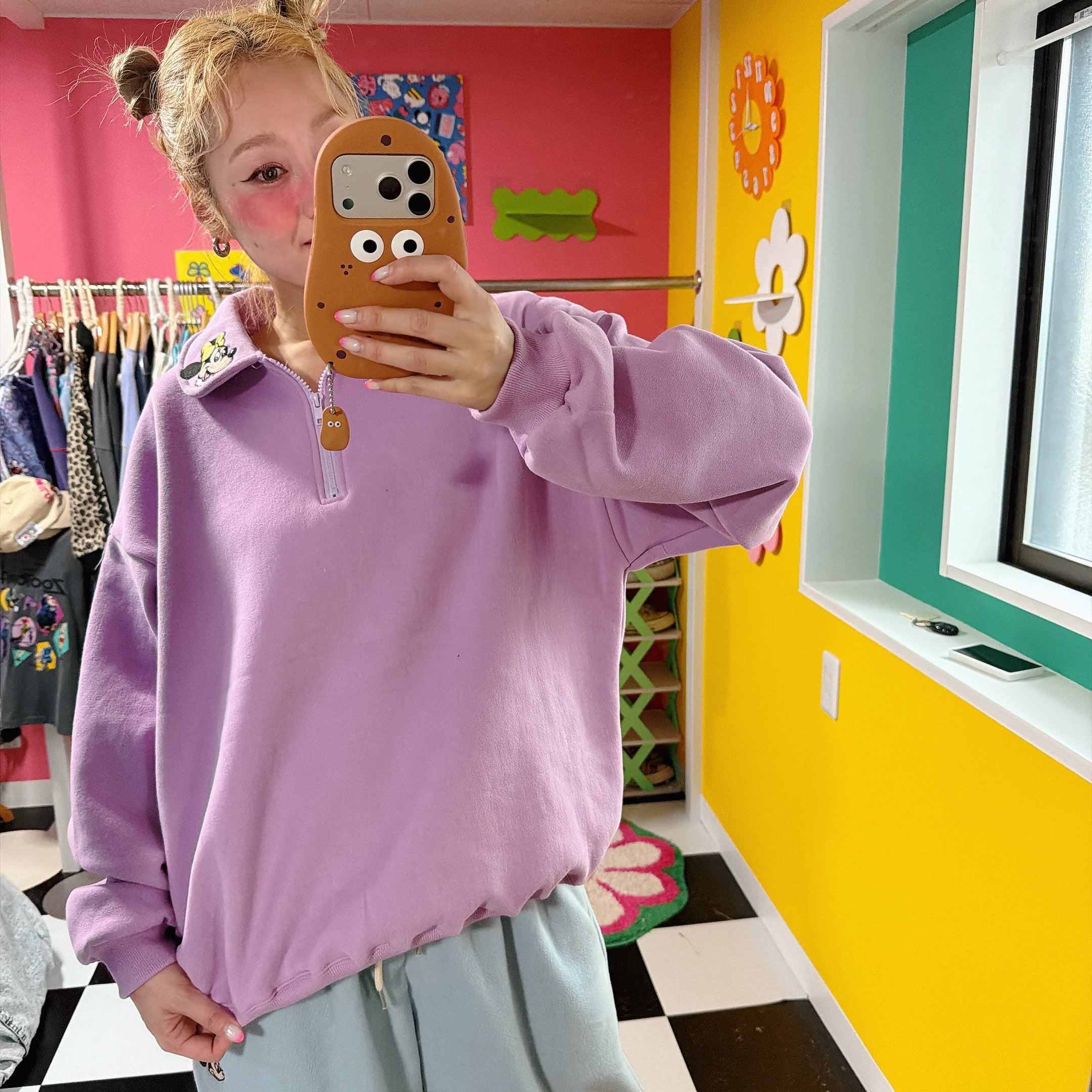 ※予約※2色ディズニー襟刺繍スウェット 2月中の出荷予定