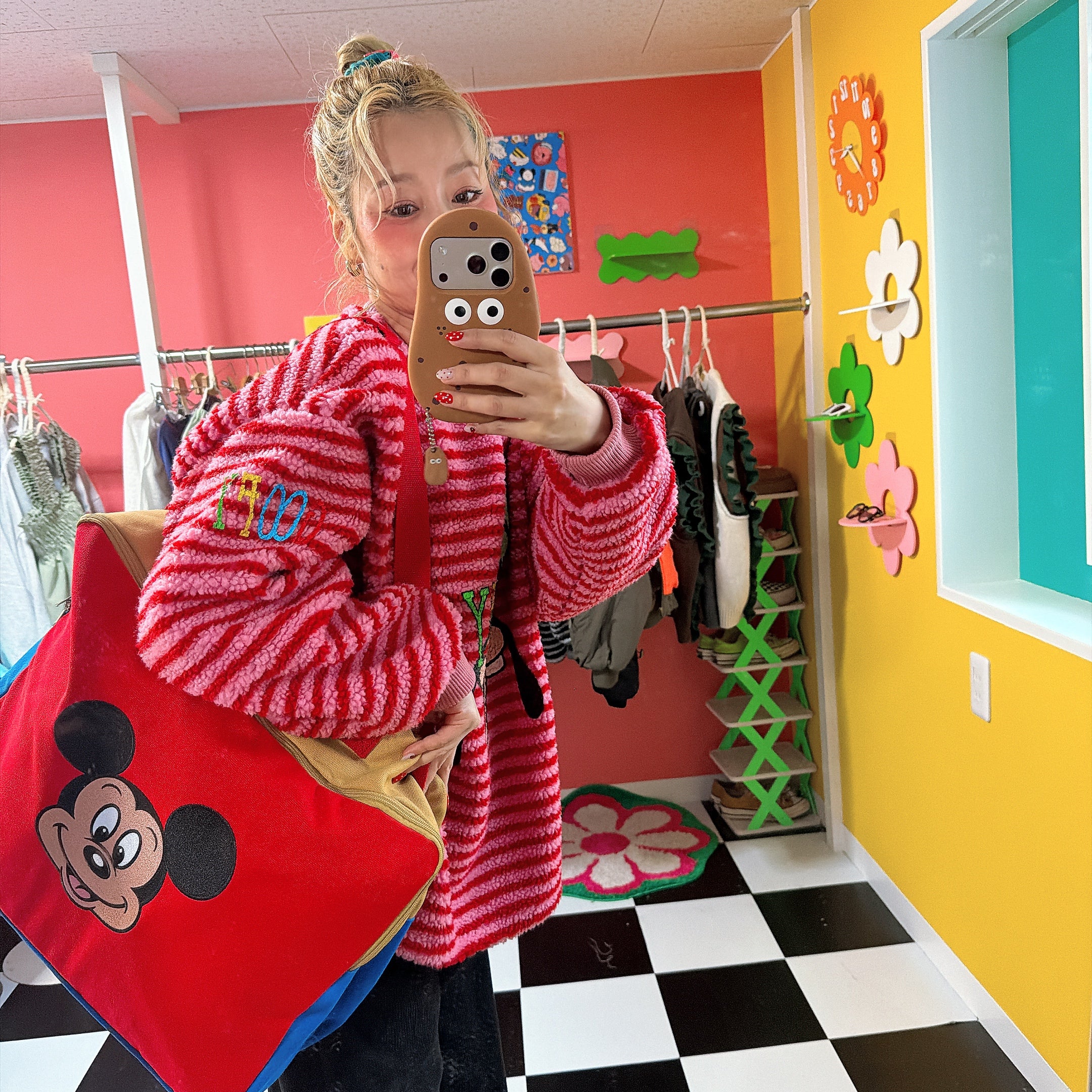 *Pre-order* Two-color Mickey Face Travel Bag Scheduled to ship in late February