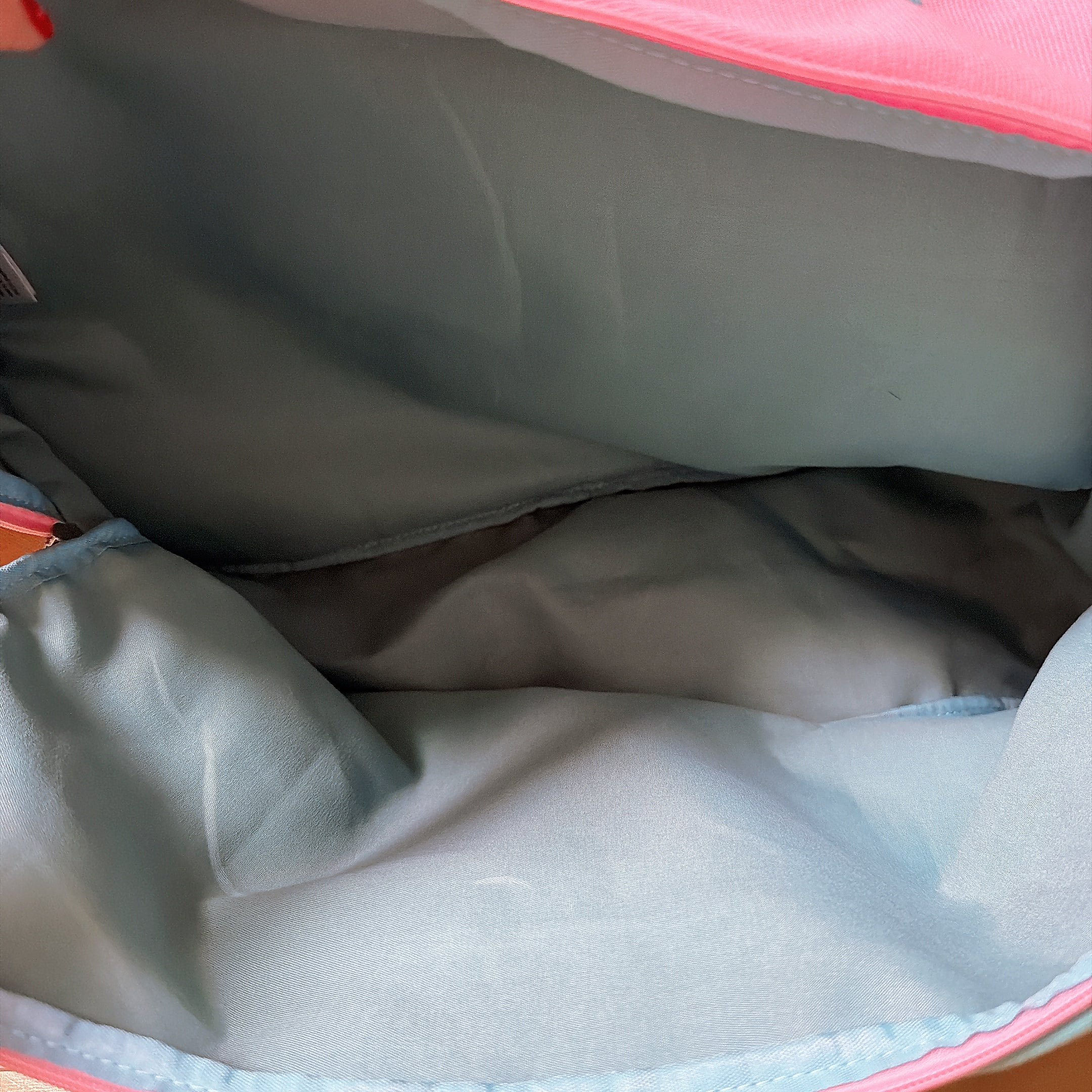 *Pre-order* Two-color Mickey Face Travel Bag Scheduled to ship in late February