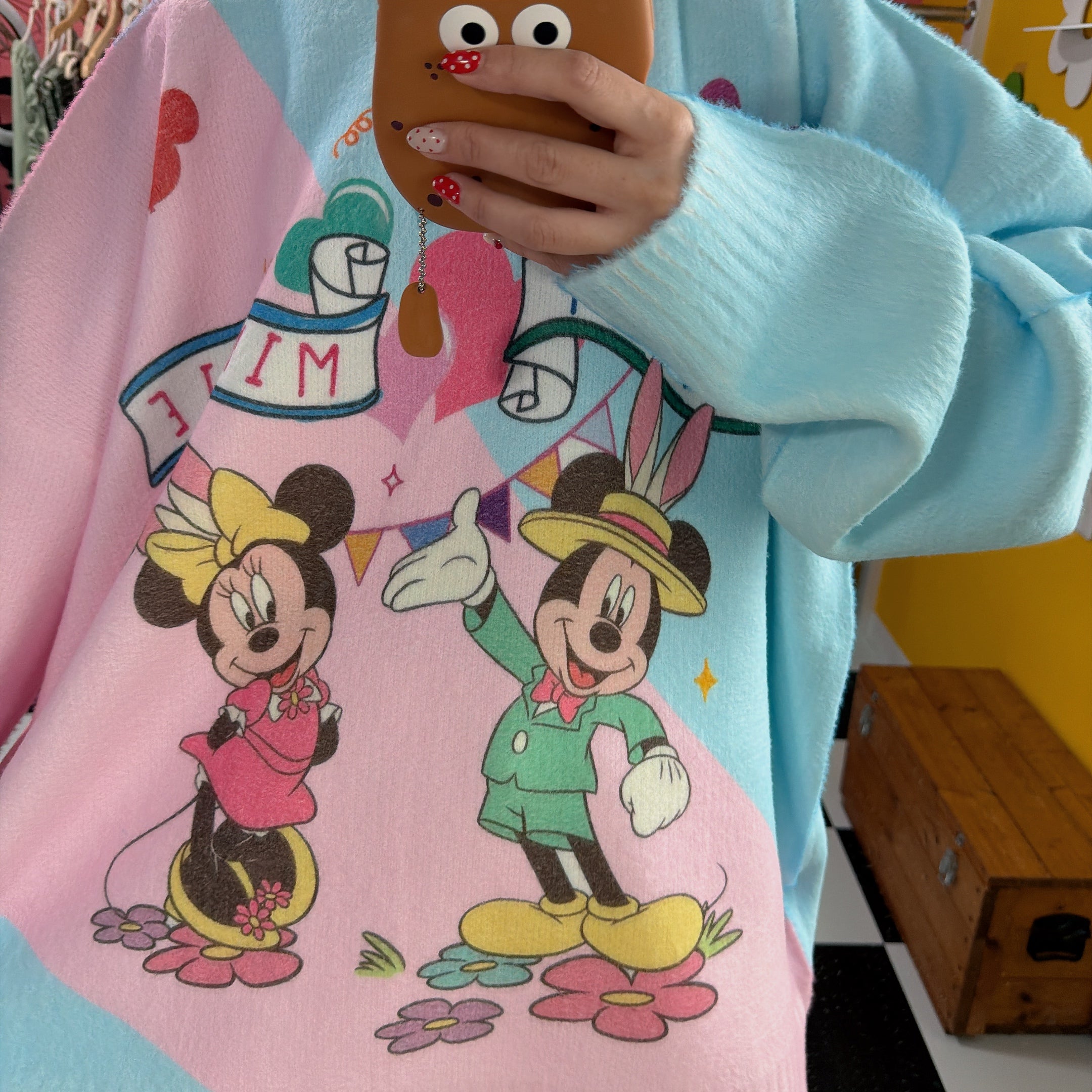 ※予約※ミッキーミニーバイカラービッグニット 2月下旬ごろのお届け予定