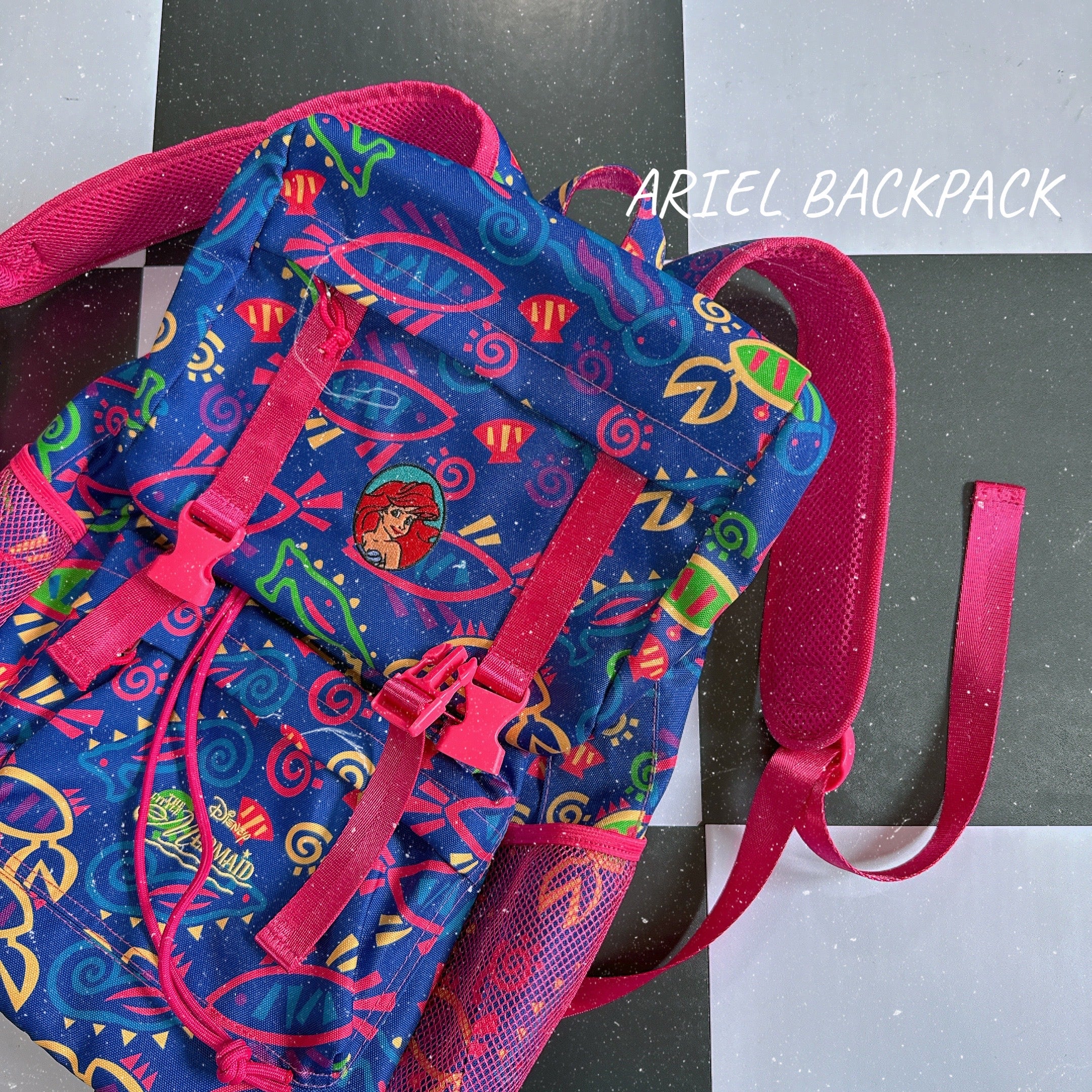 ※再生産予約※ NOSTALGICA 2種類 アリエルシリーズ総柄リュック 7月中の出荷予定