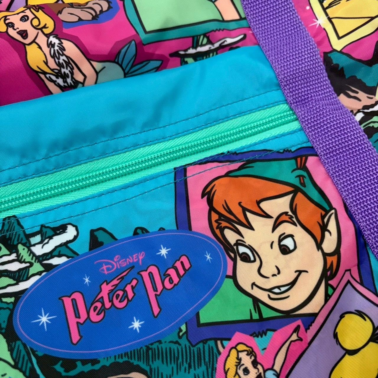 上限あり予約※3種類 NOSTALGICA DISNEY 総柄シリーズ 折りたたみ