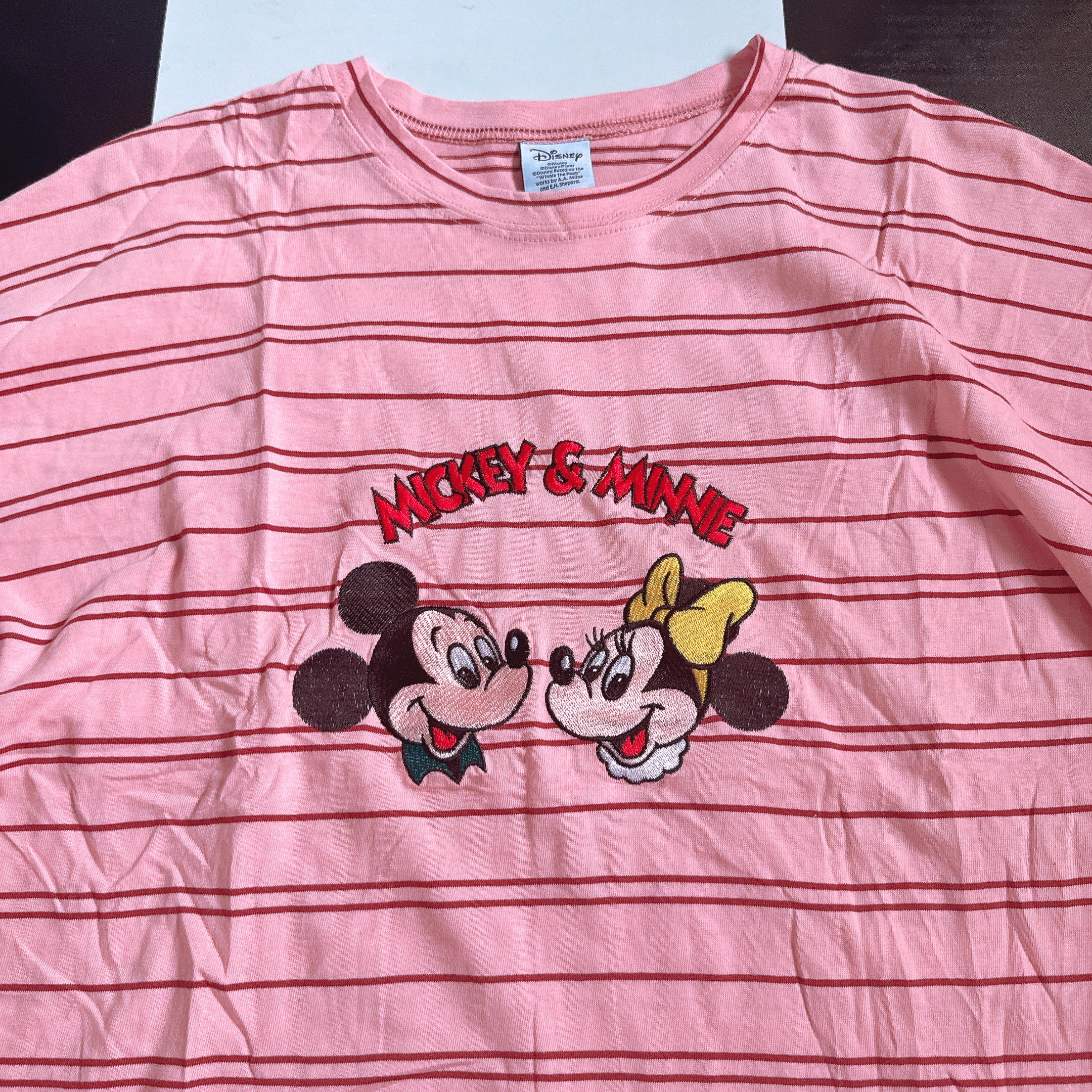 ※予約※ 2色 ミッキーミニー刺繍レトロボーダーロンTEE 10月下旬ごろのお届け予定