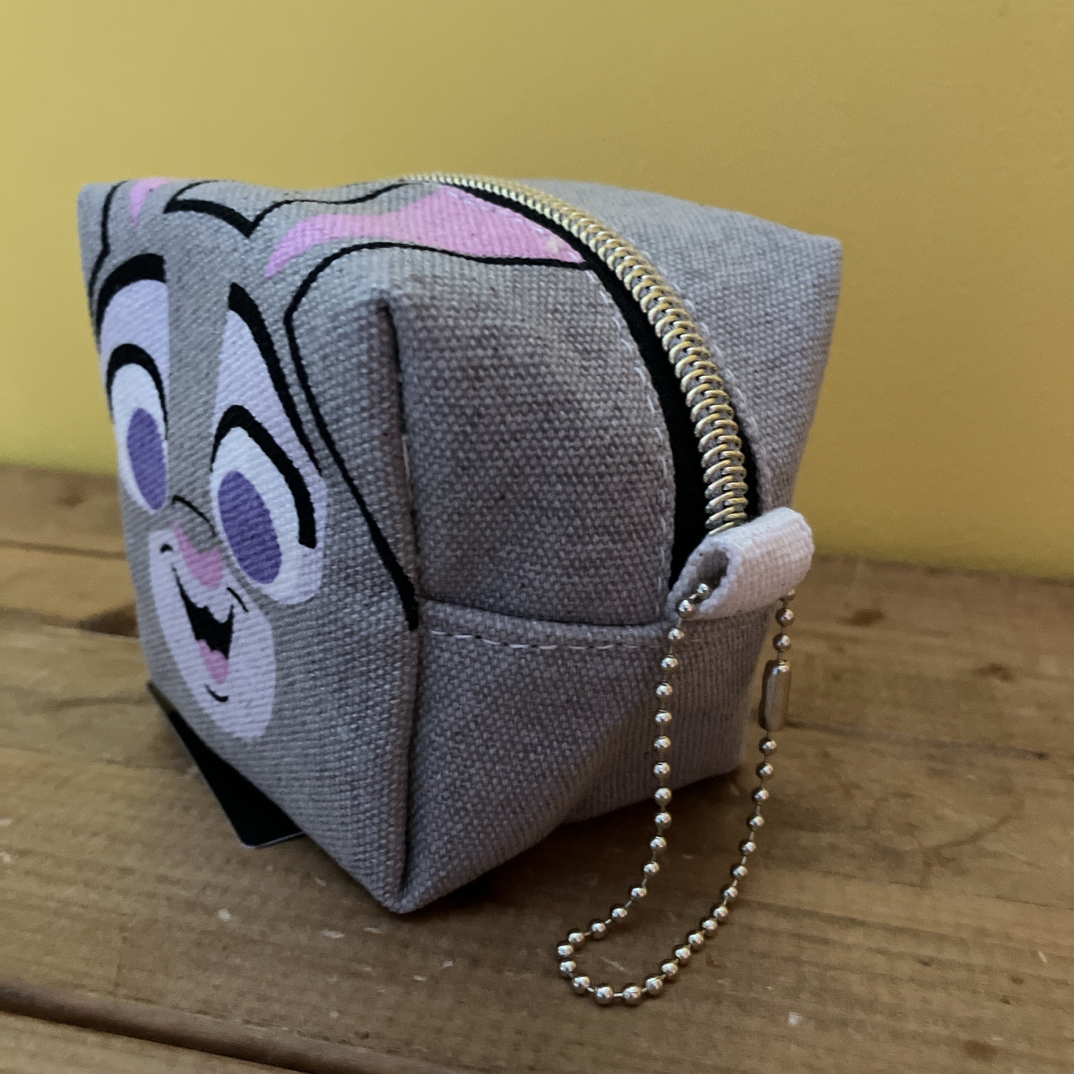 *Pre-order* 2 types: Judy & Nick Cube Pouch - Delivery by end of August
