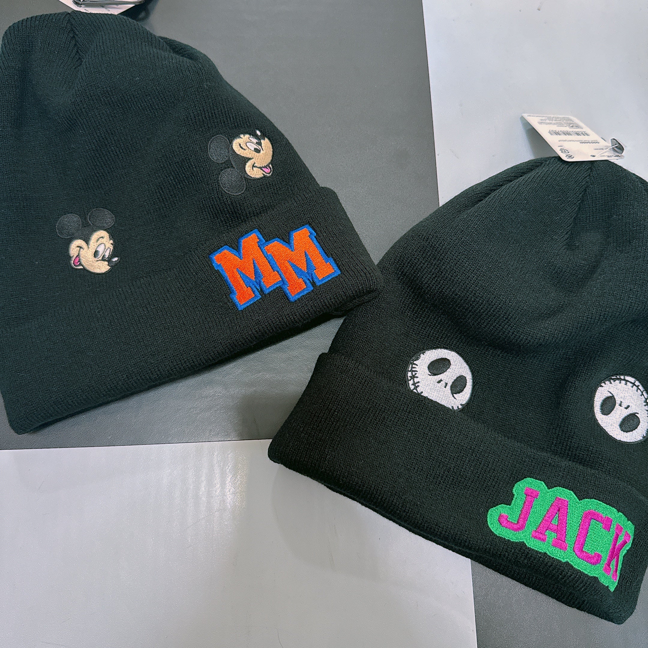 Available now: 5 types of NOSTALGICA Disney knit caps