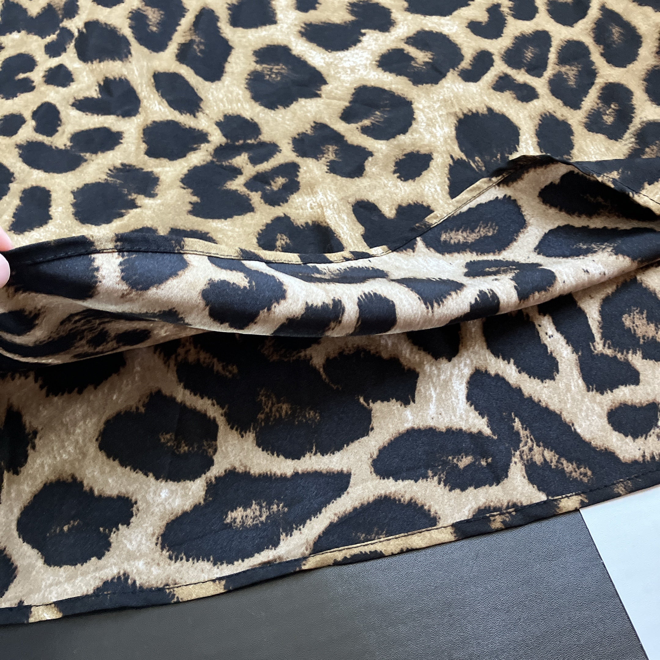 *Reservations* Leopard Satin Narrow Skirt - Scheduled for shipment in August