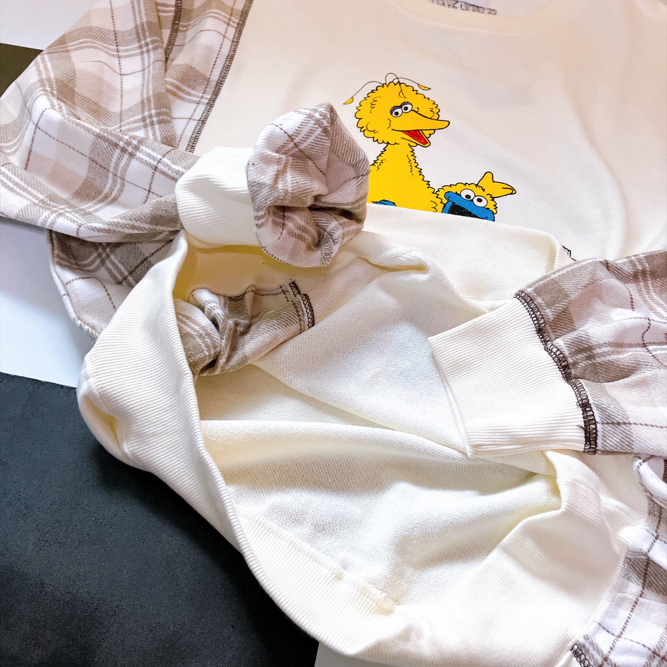 ※上限あり予約※ セサミストリート 切替チェックスウェット　9月中の出荷予定