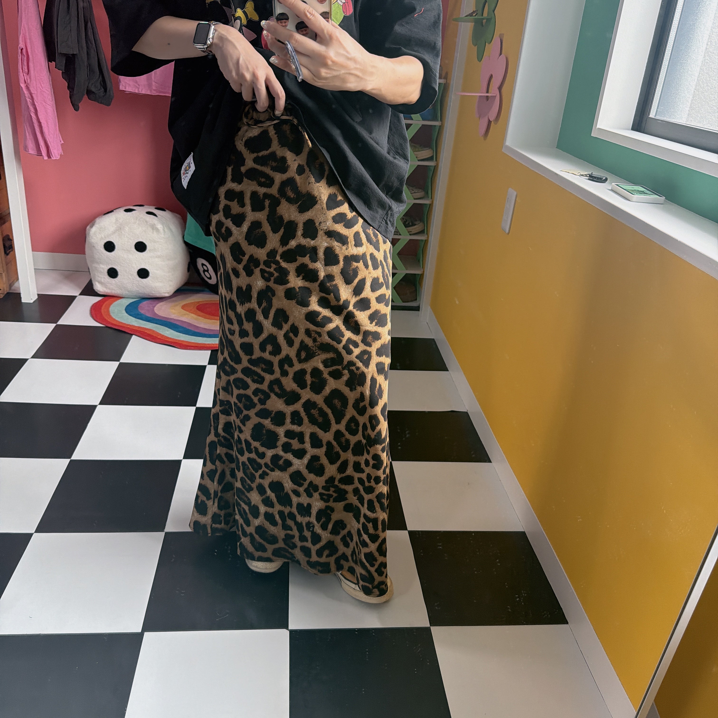*Reservations* Leopard Satin Narrow Skirt - Scheduled for shipment in August
