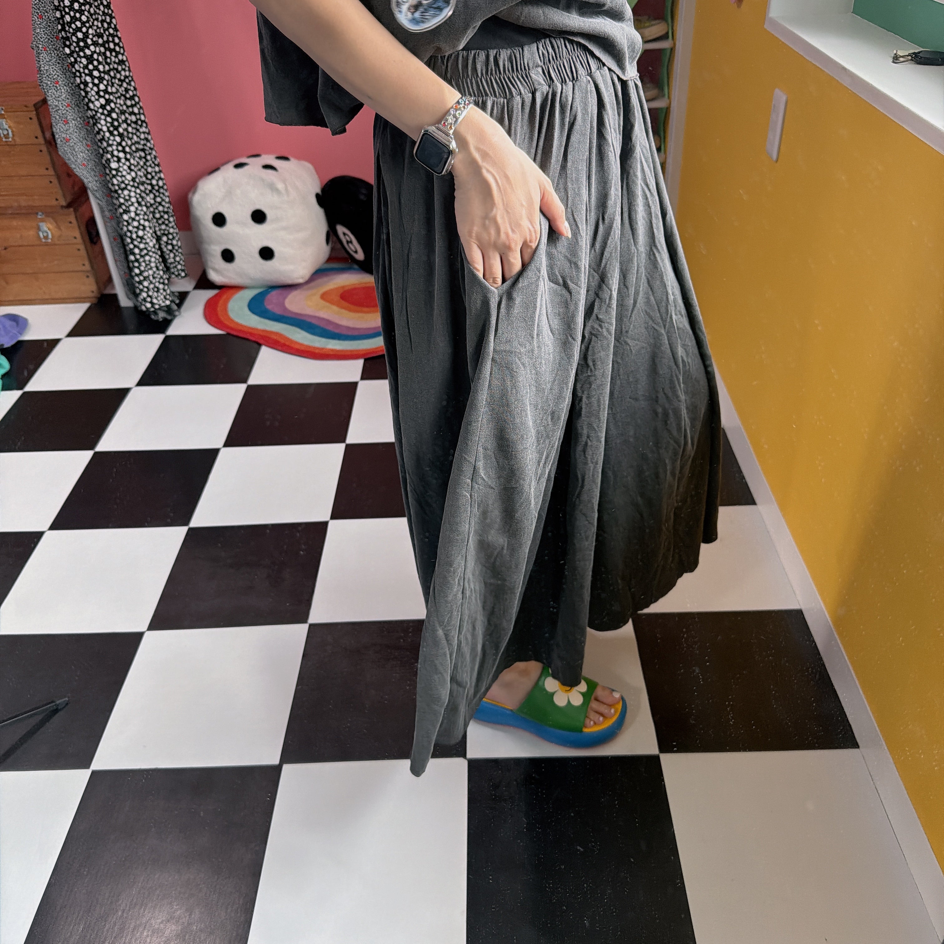 *Pre-order* 2 colors: Pigment Tank Top & Wide Pants (Set-up Compatible) - Scheduled for shipment in August