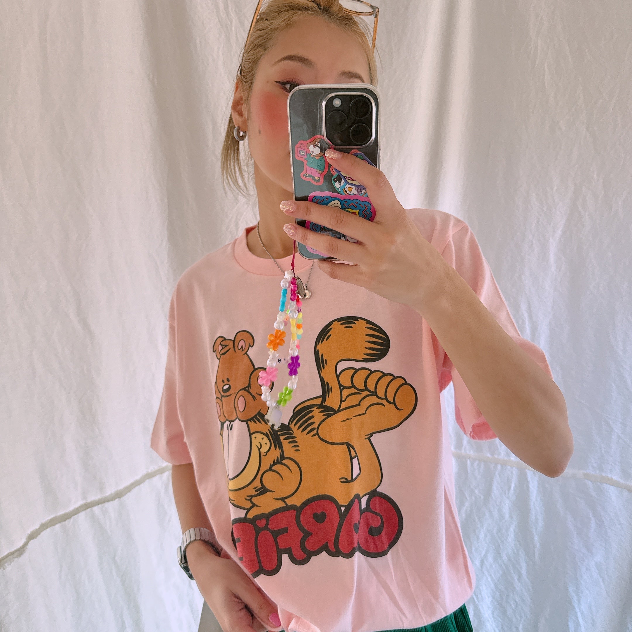 *Re-order* Pre-order item! Two types of Garfield TEE Scheduled to be shipped in August