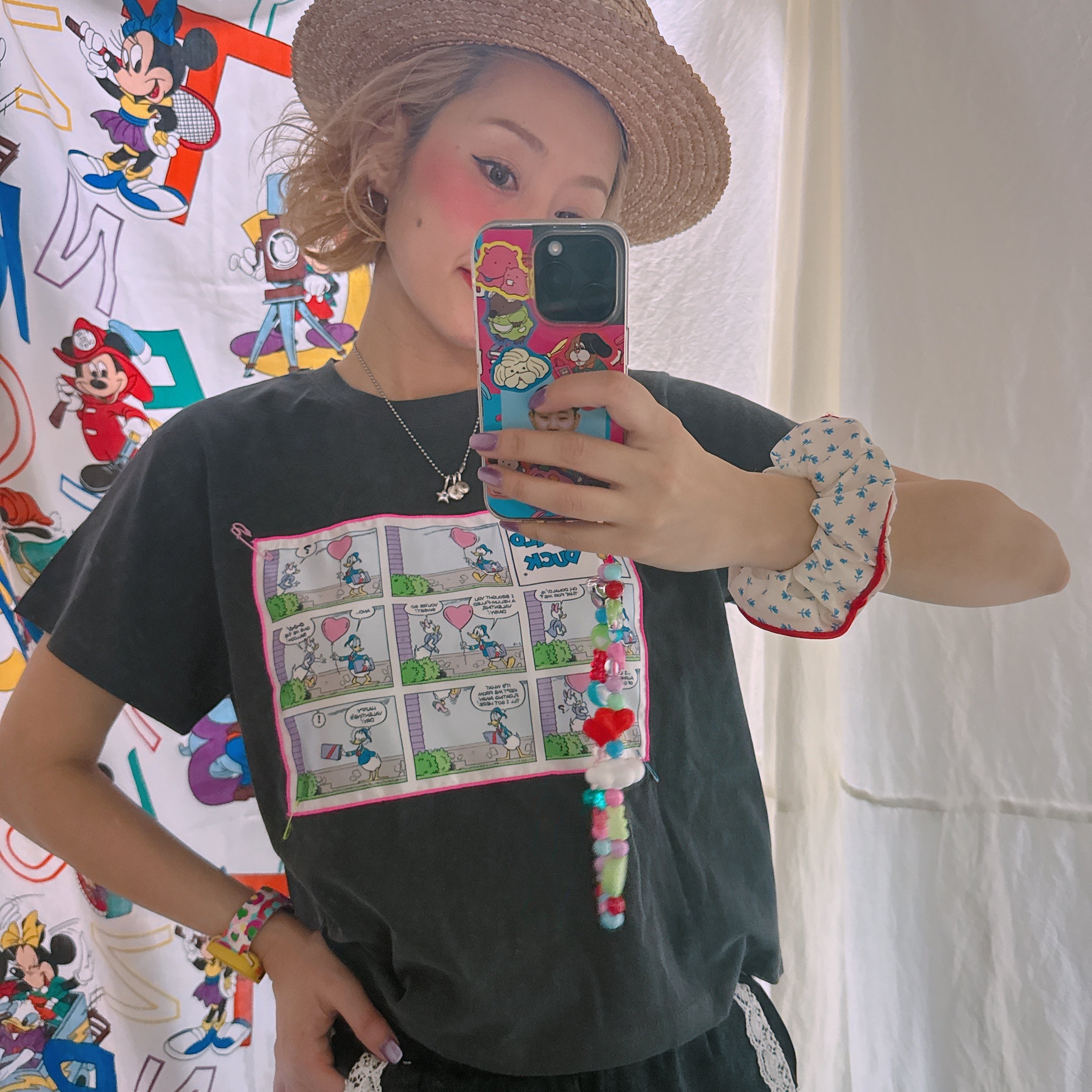*Pre-order* 2 colors Comic Donald design TEE Scheduled to ship in July