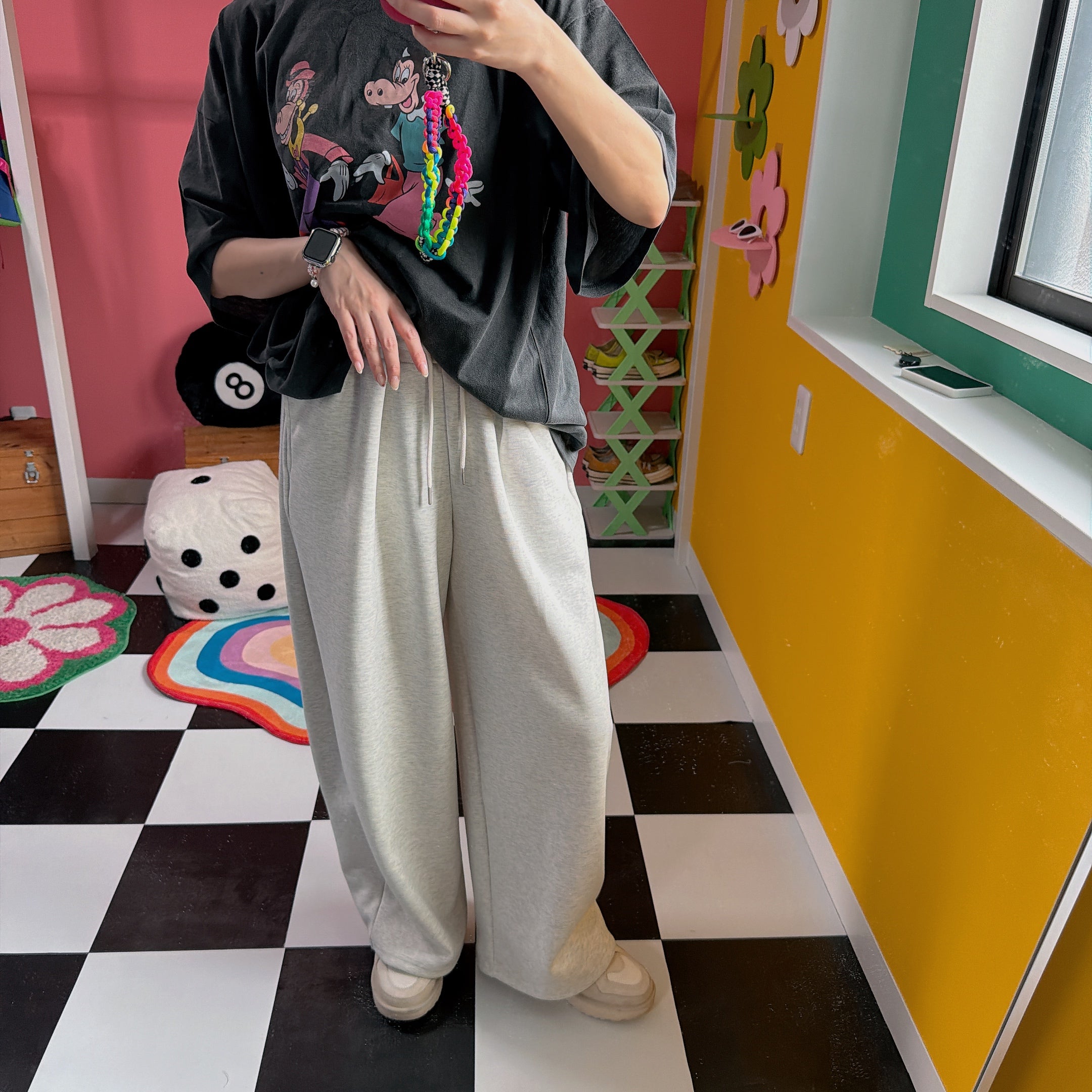 ※予約※2色 タック入りドロストスウェットパンツ  3月下旬の出荷予定