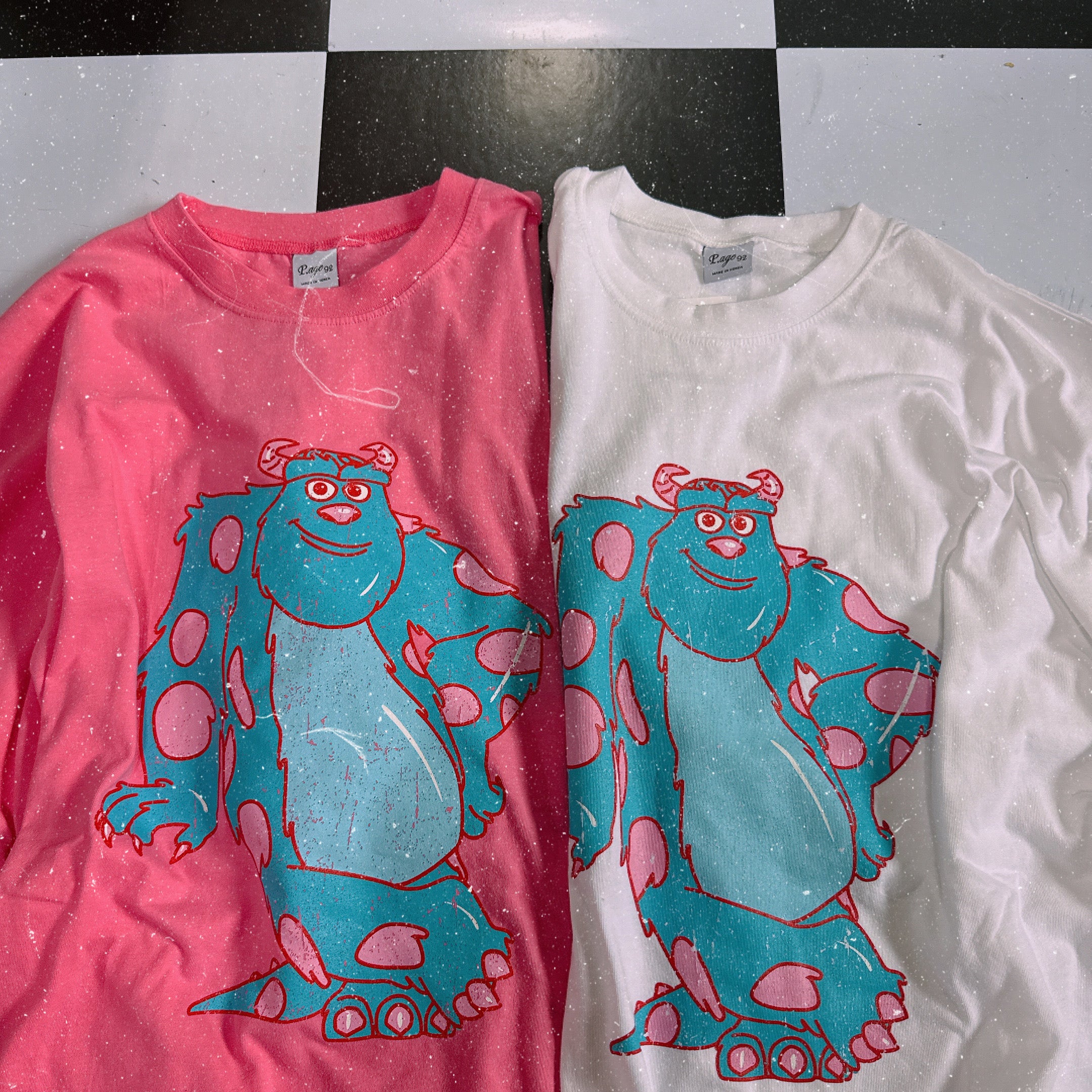 *Pre-order* Sally's Big Tee in 2 colors Scheduled to ship in July