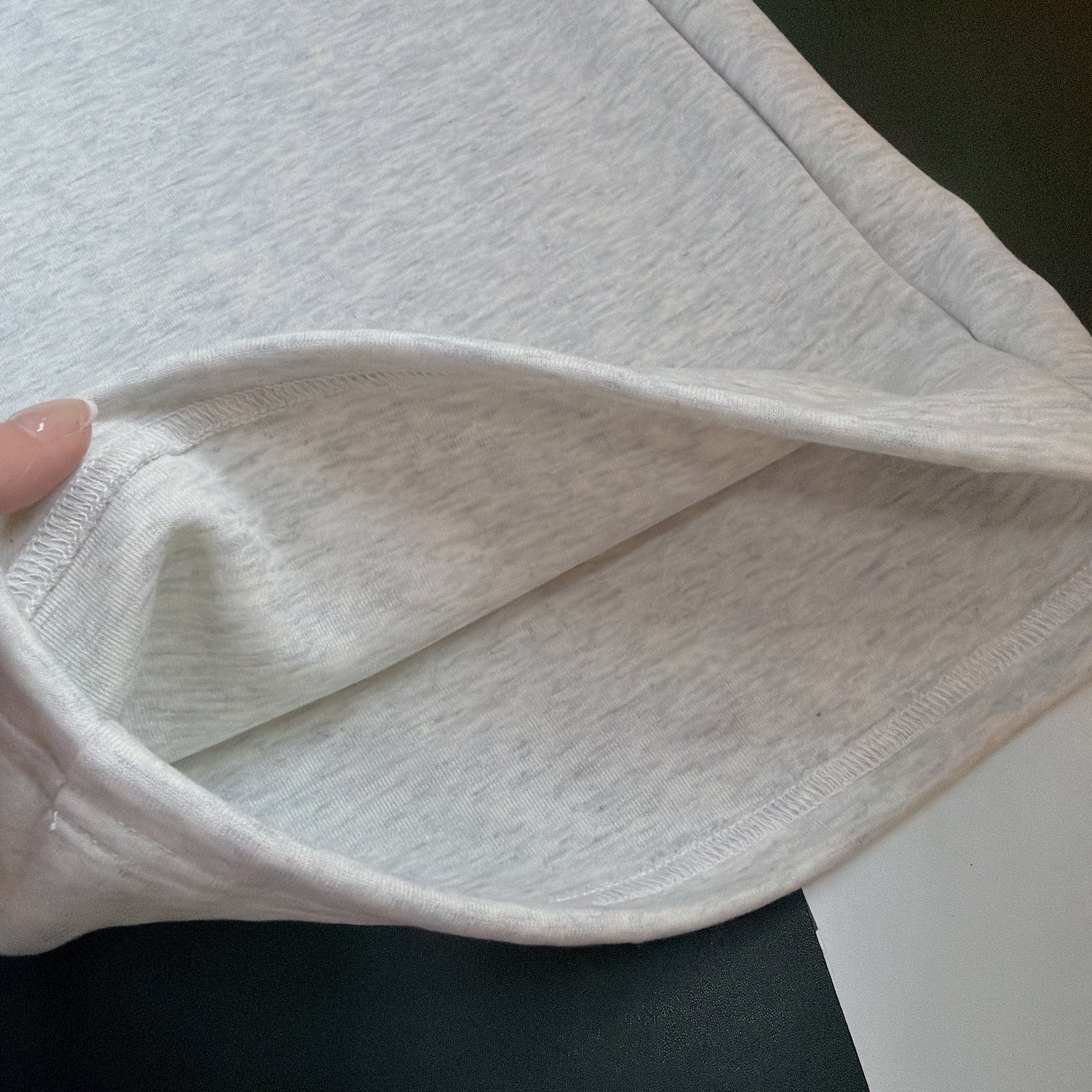 ※予約※2色 タック入りドロストスウェットパンツ  3月下旬の出荷予定