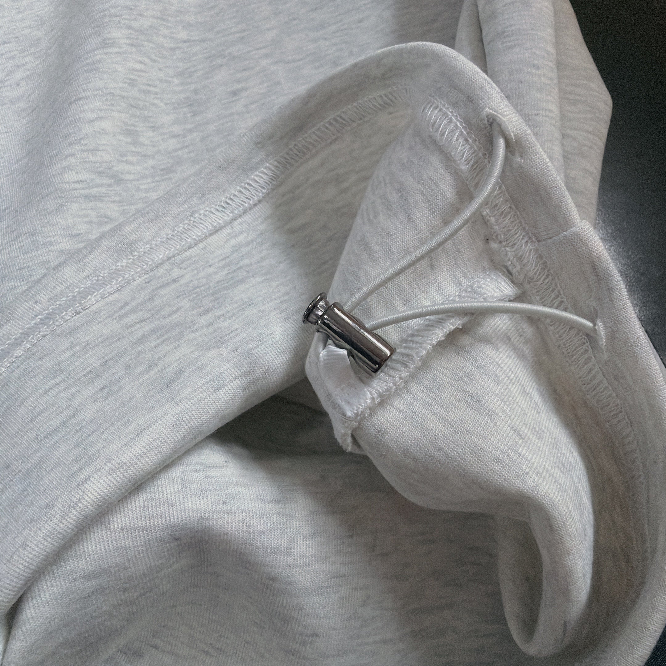 ※予約※2色 タック入りドロストスウェットパンツ  3月下旬の出荷予定