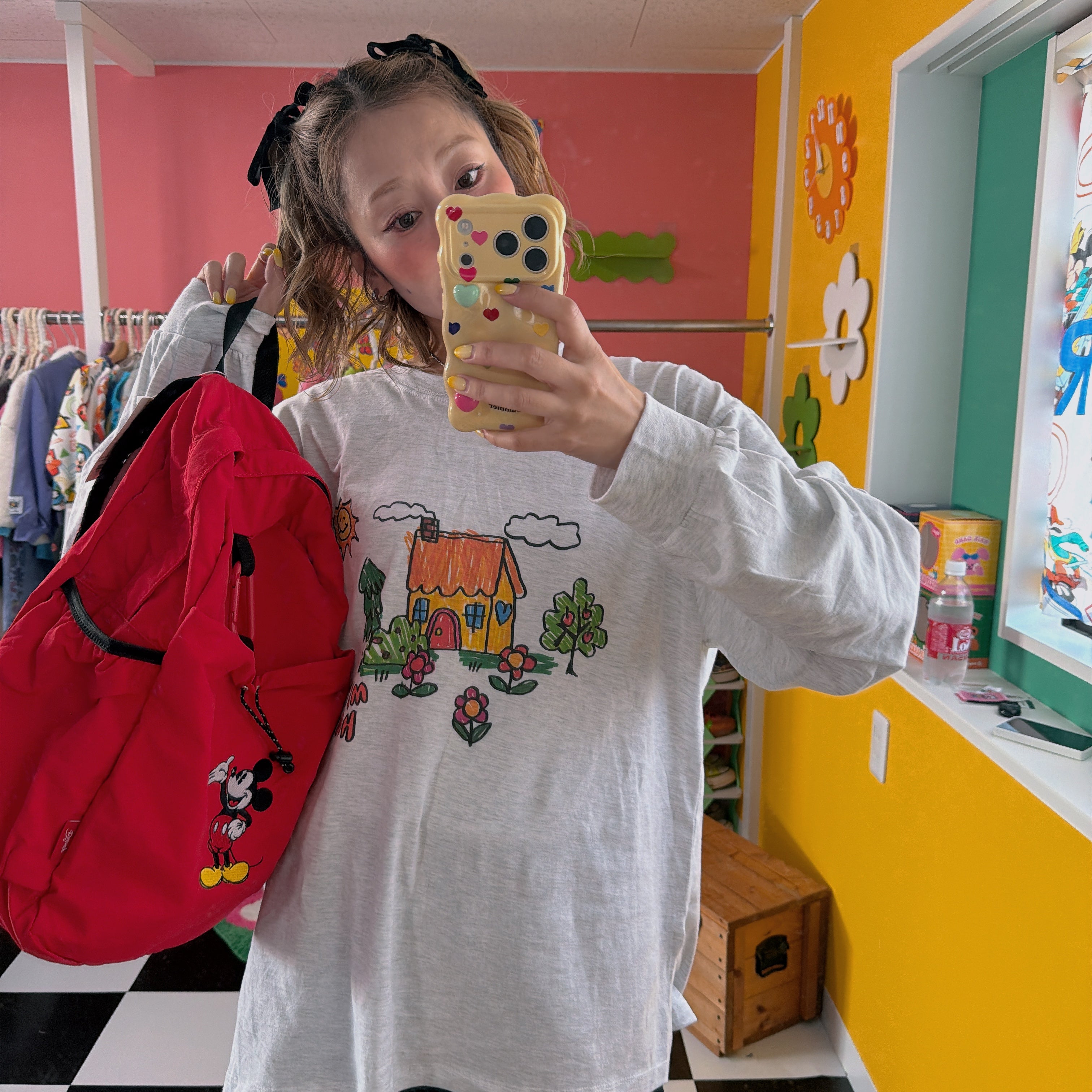 ※再販予約※3色 ミッキー刺繍軽量リュック 12月上旬〜中旬ごろのお届け予定