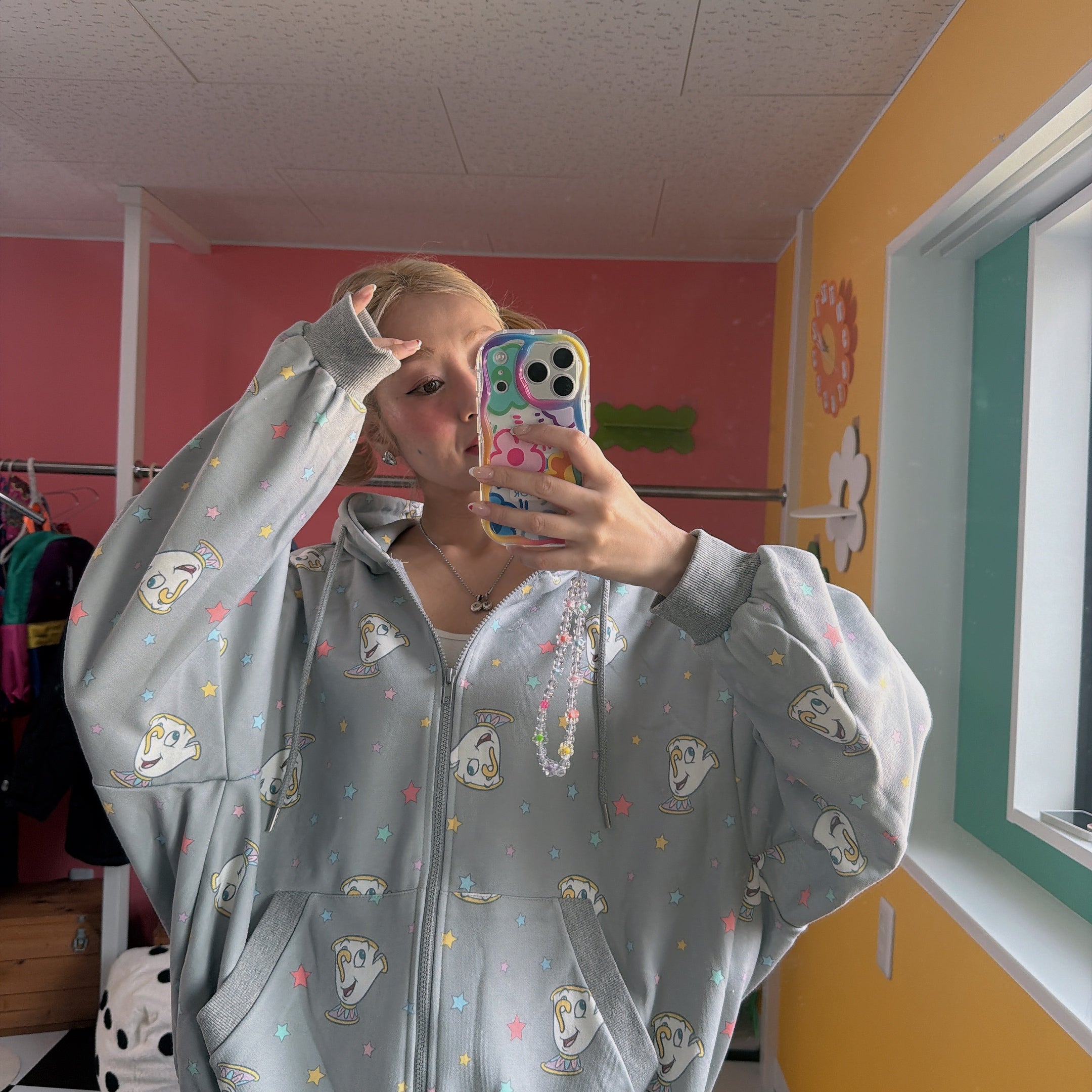 ※予約※2色 CHIPデザイン総柄パーカー 4月下旬ごろの出荷予定