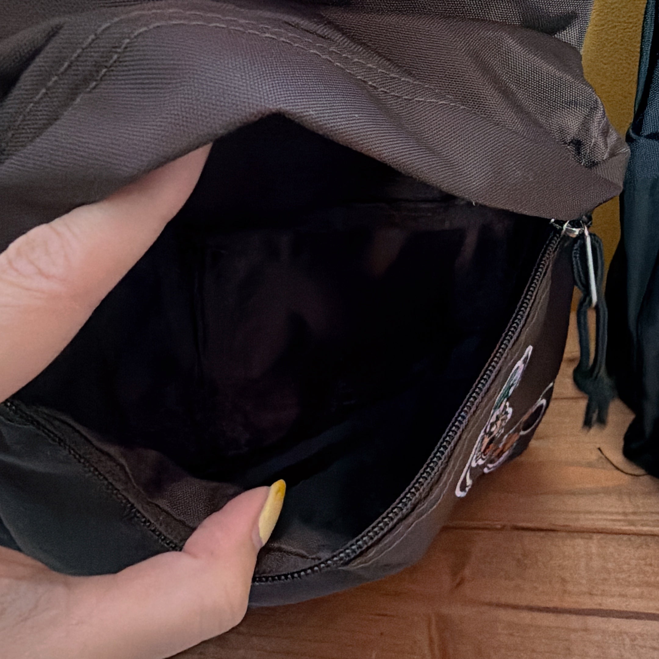 ※予約※2色 ミッキーフレンズワッペンリュック 12月中の出荷予定