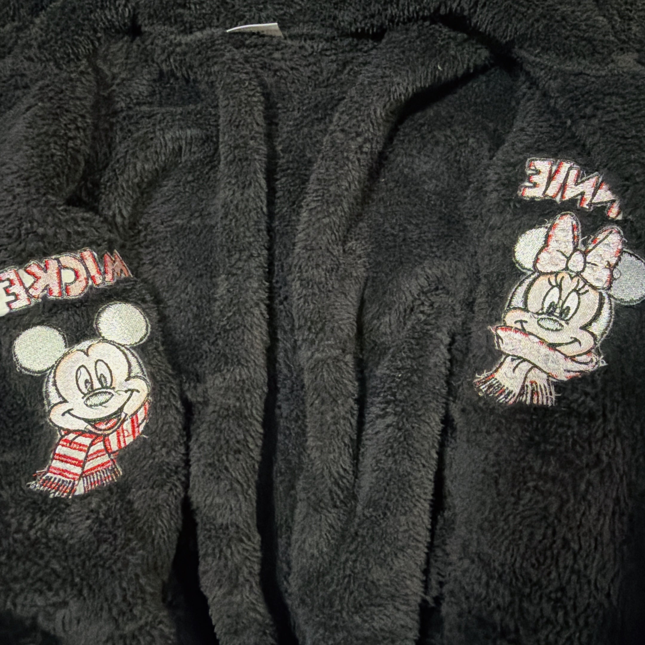 ※予約※2色⭐︎シーズナル限定⭐︎ミッキーミニー刺繍耳付きボアパーカー 12月下旬〜1月上旬お届け予定