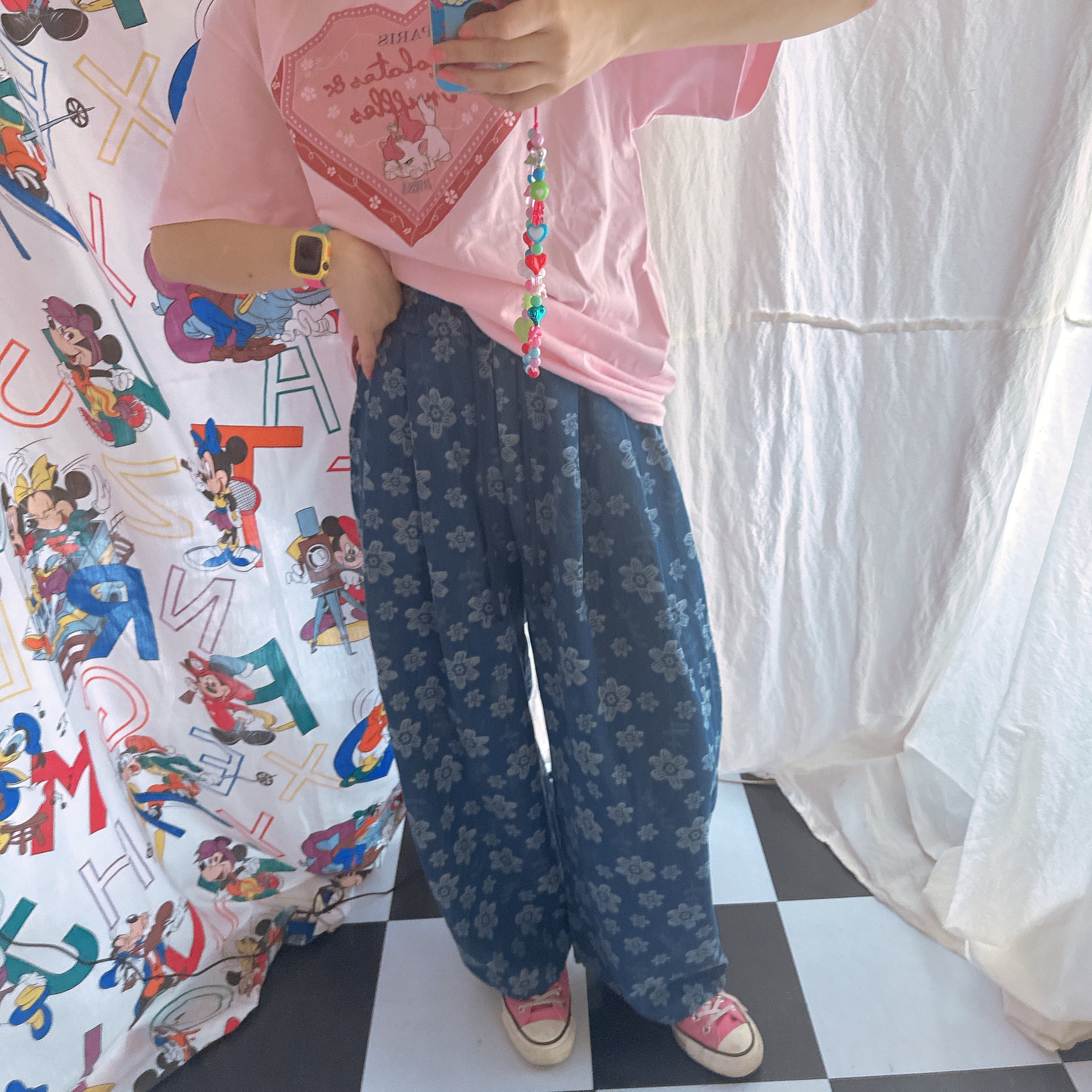 ライトブルーのみ即納 フラワー総柄タックデニム