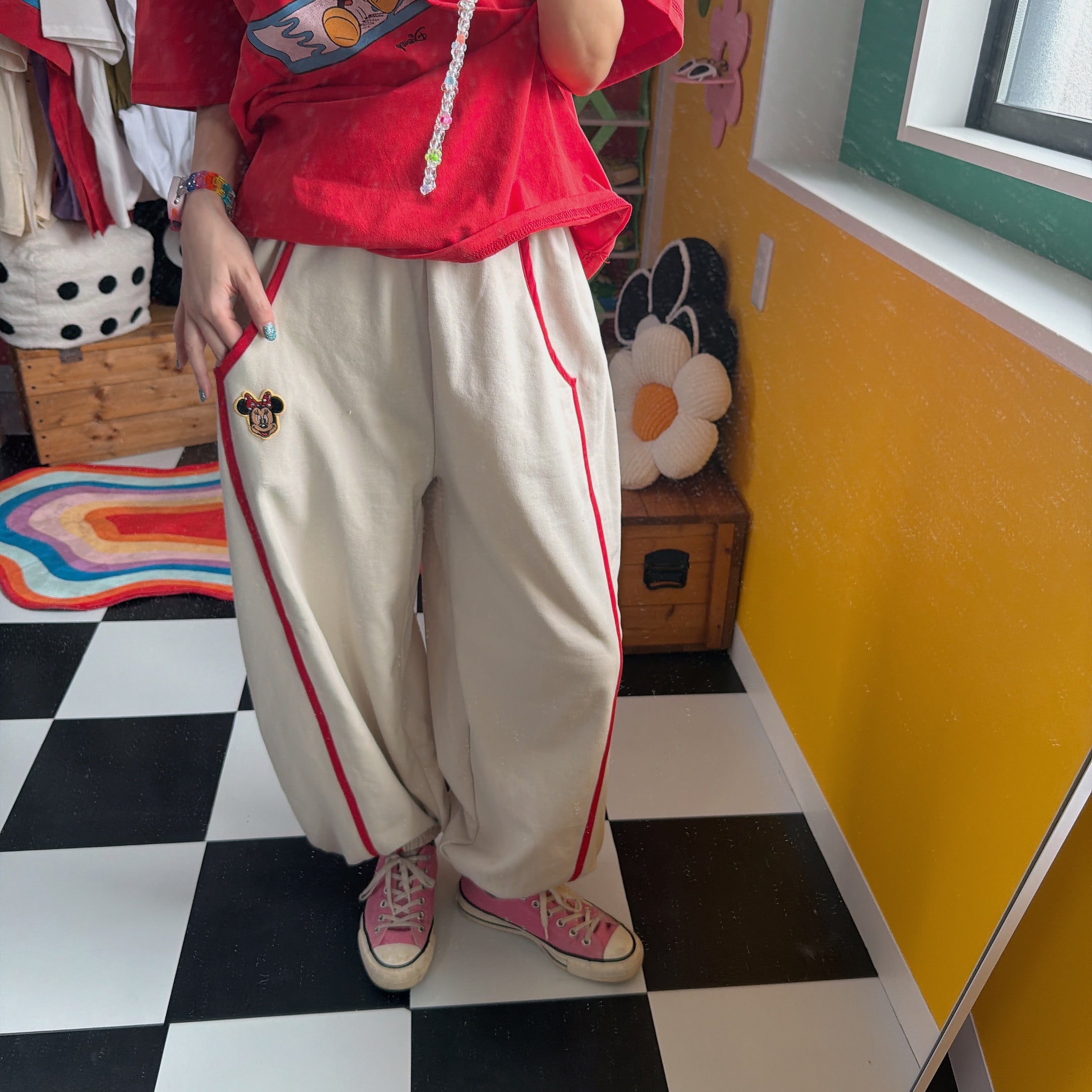 *Pre-order* Minnie Mouse Embroidered Piped Wide-Leg Pants - Scheduled for shipment in June