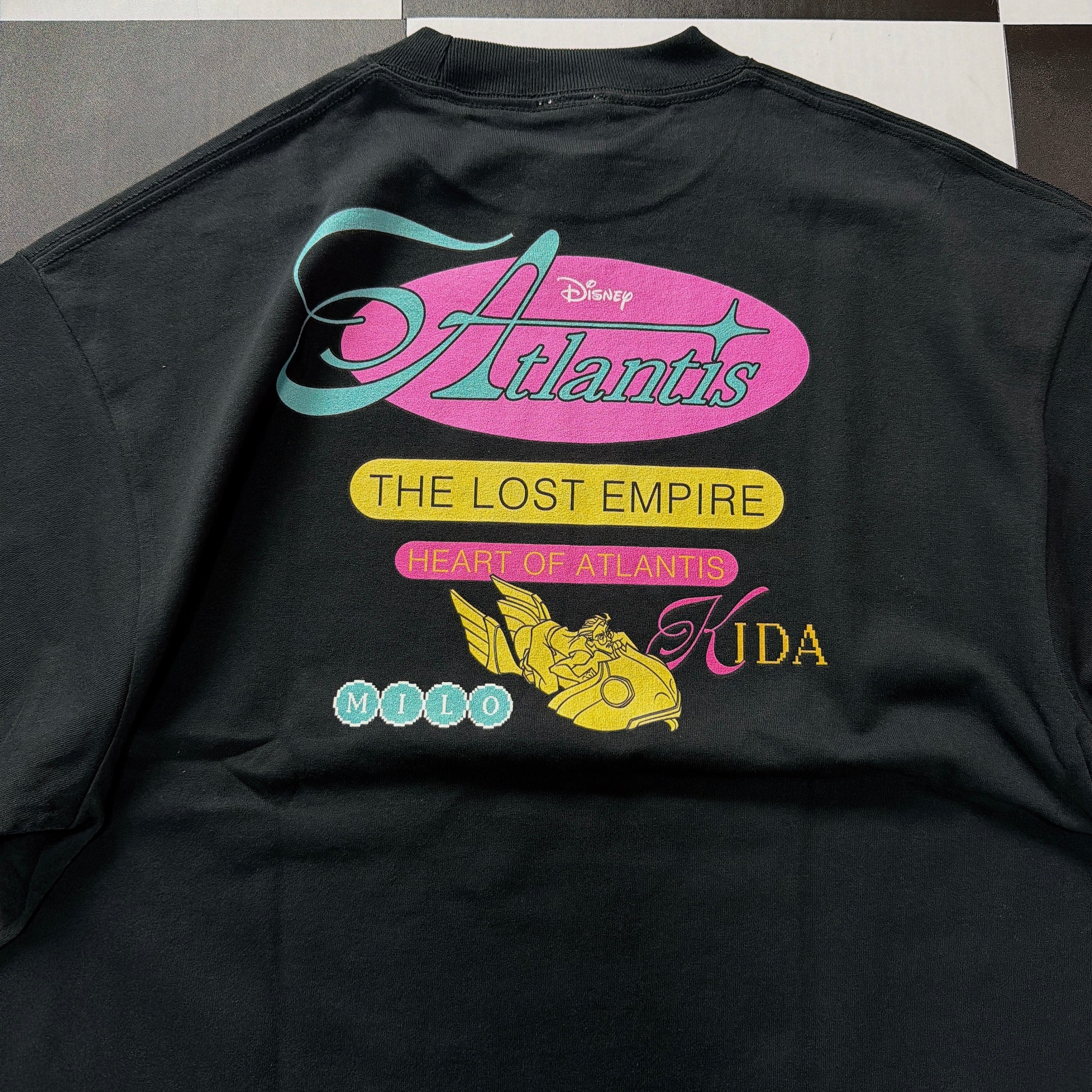 *Pre-order* 5 types of DISNEY NOSTALGICA T-shirts scheduled for shipment in June