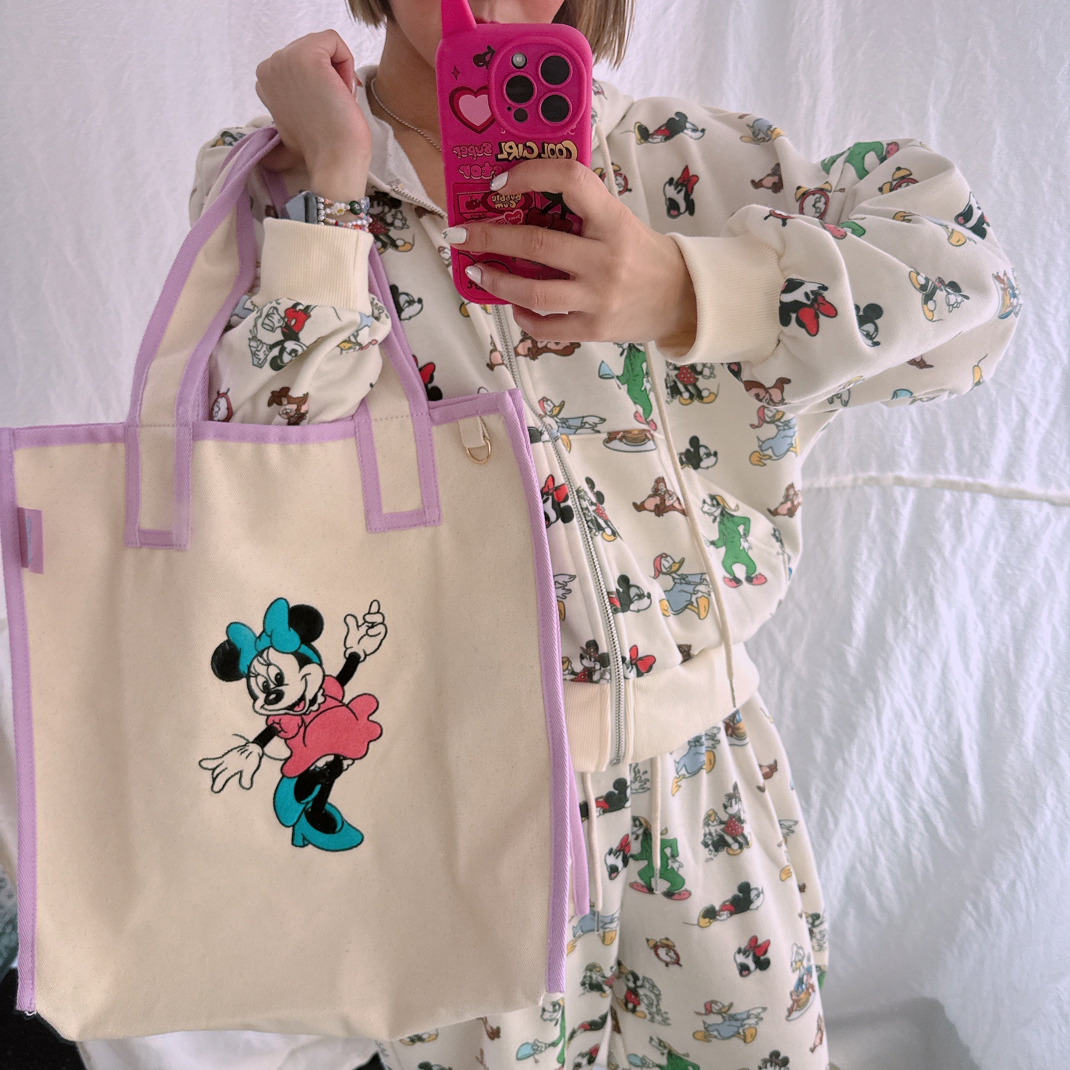 *Pre-order* Disney's new product pre-order 7 types of embroidered big tote bags Scheduled to ship in May