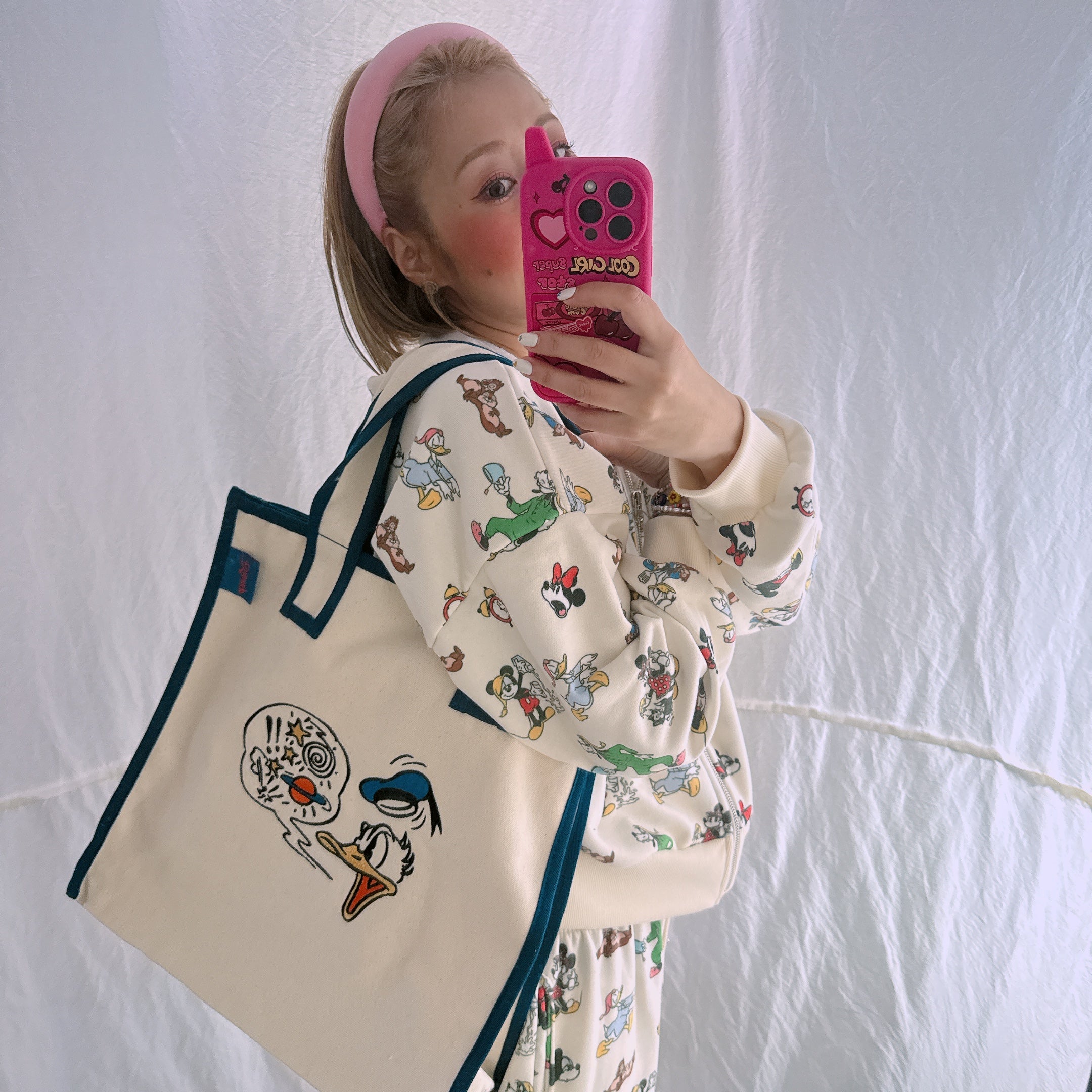 *Pre-order* Disney's new product pre-order 7 types of embroidered big tote bags Scheduled to ship in May