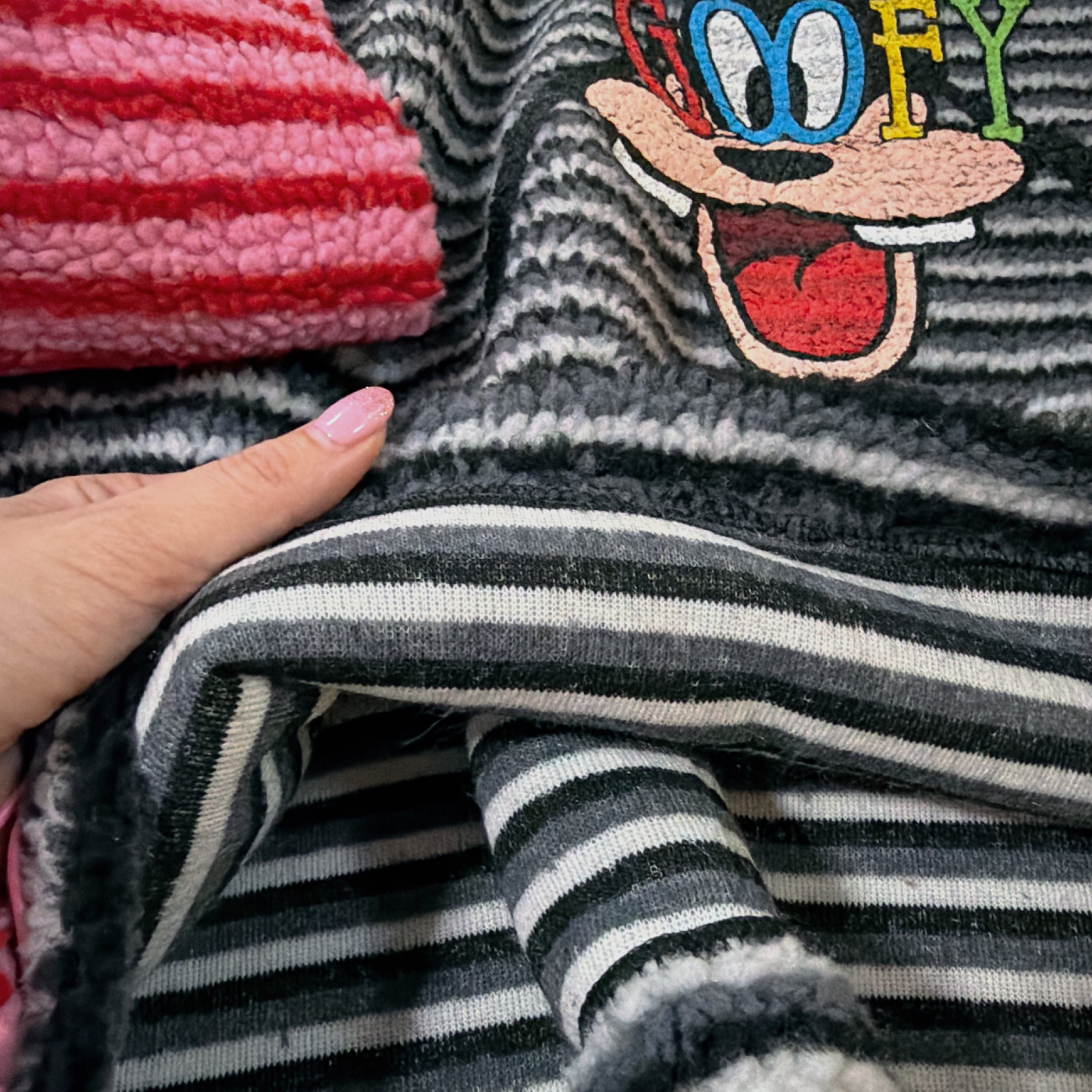 ※予約※2色 変形グーフィーボーダーボアスウェット 2月上旬出荷予定