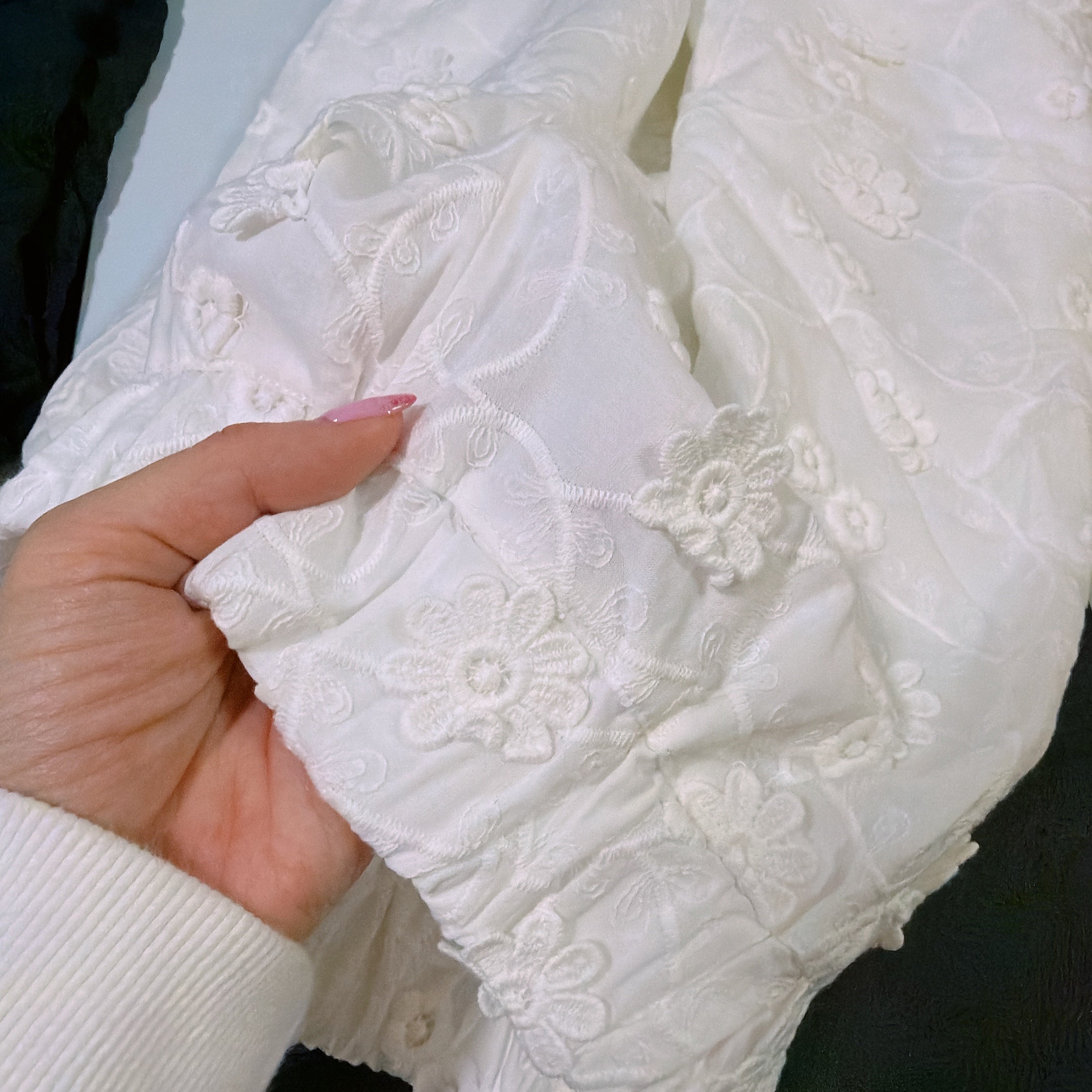 ※予約※2色 3D刺繍フラワーレースワイドパンツ 2月中の出荷予定