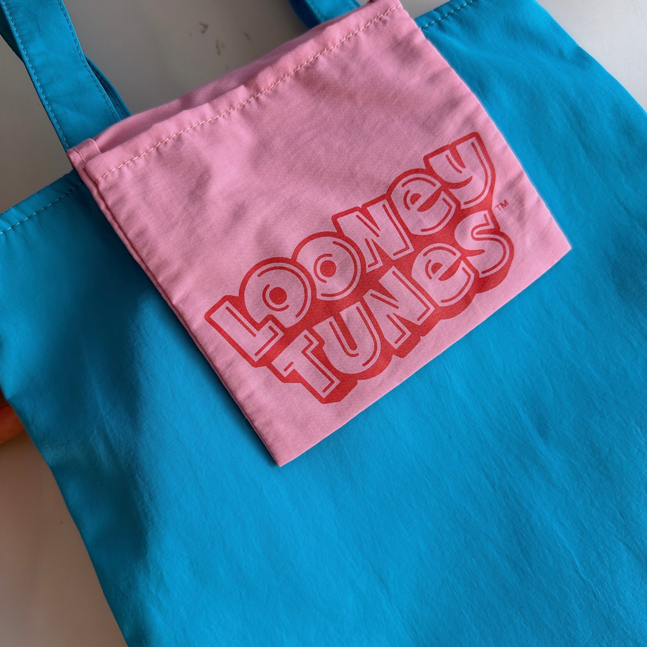 *Pre-order* 8 Types Looney Tunes NOSTALGICA Bi-color Bag - Scheduled for shipment in August
