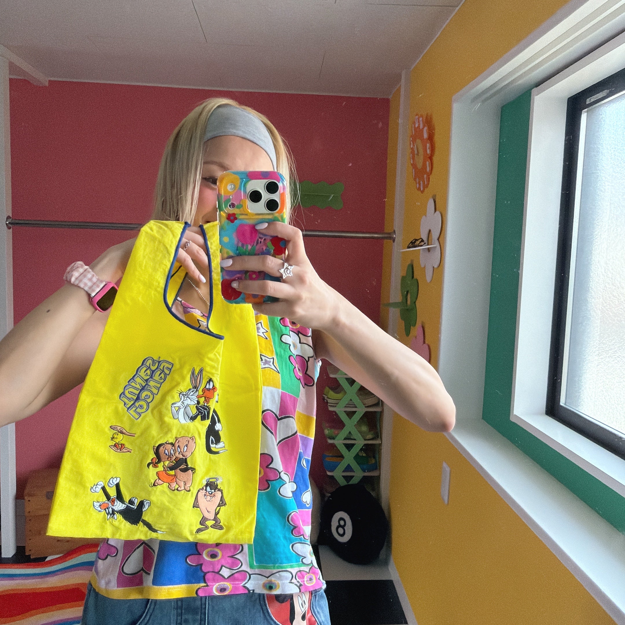 *Reservation* 2 Types Looney Tunes NOSTALGICA Embroidered Eco Bag - Shipping Scheduled for August