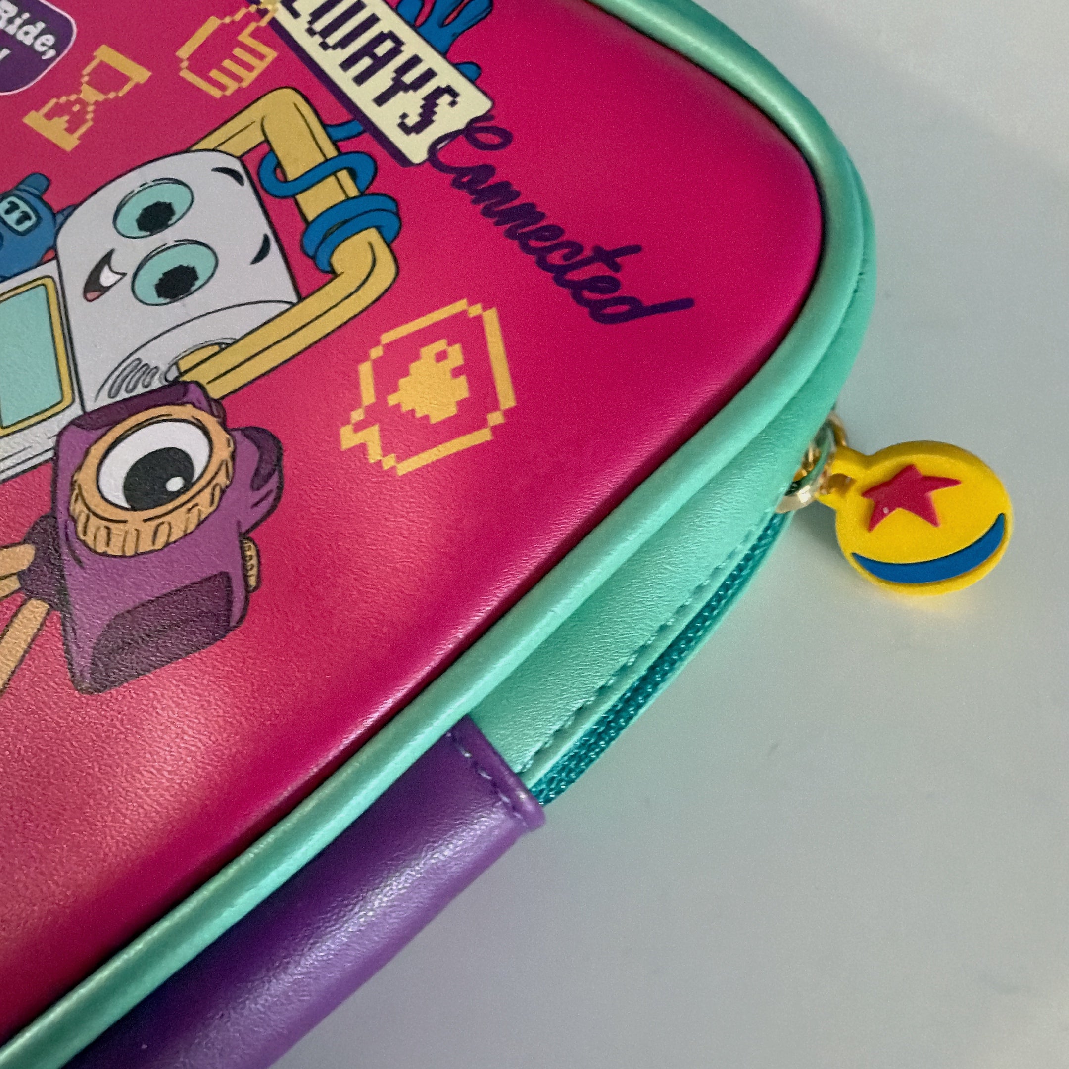 予約※ 2種類 DISNEY/PIXAR TOY STORY5 縦型マルチケース 7月中の