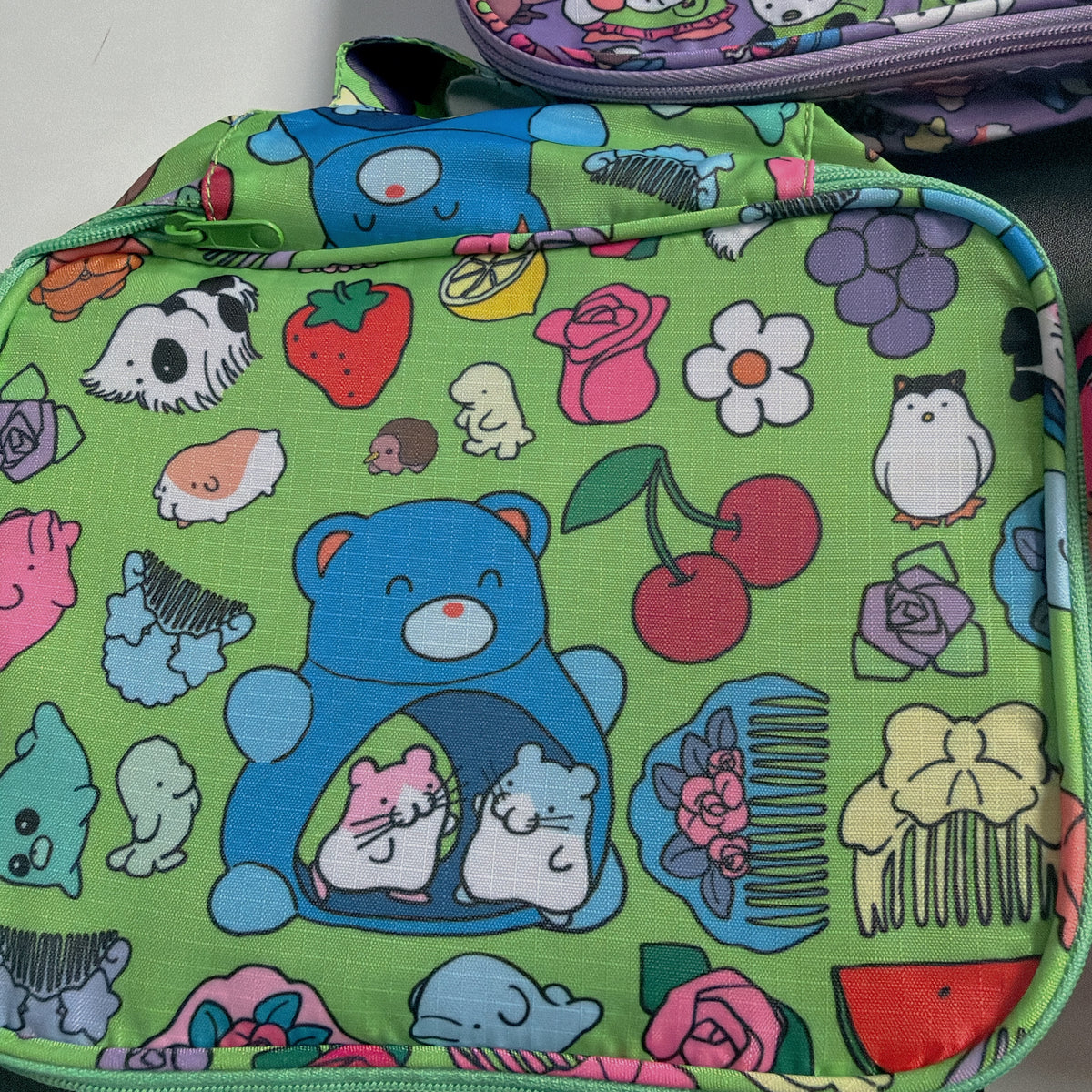 *Pre-order* 3 Types LOVELY FRIENDS Travel Bag S - Estimated delivery dates are listed on the product page.