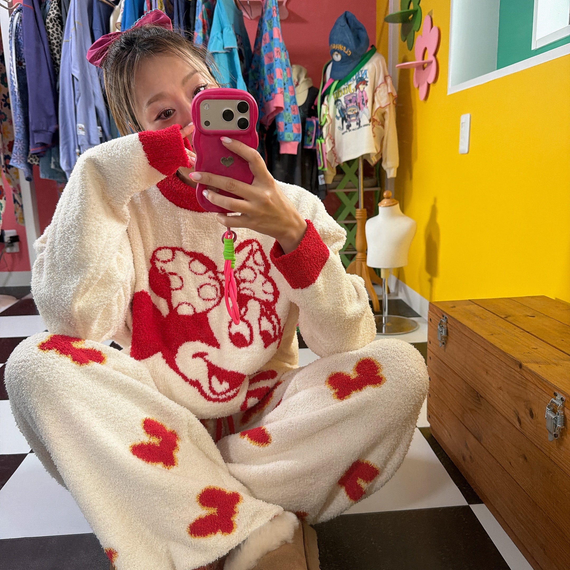 ※Pre-order※ 2-color set available Mickey and Minnie fluffy bottoms Scheduled to ship in January