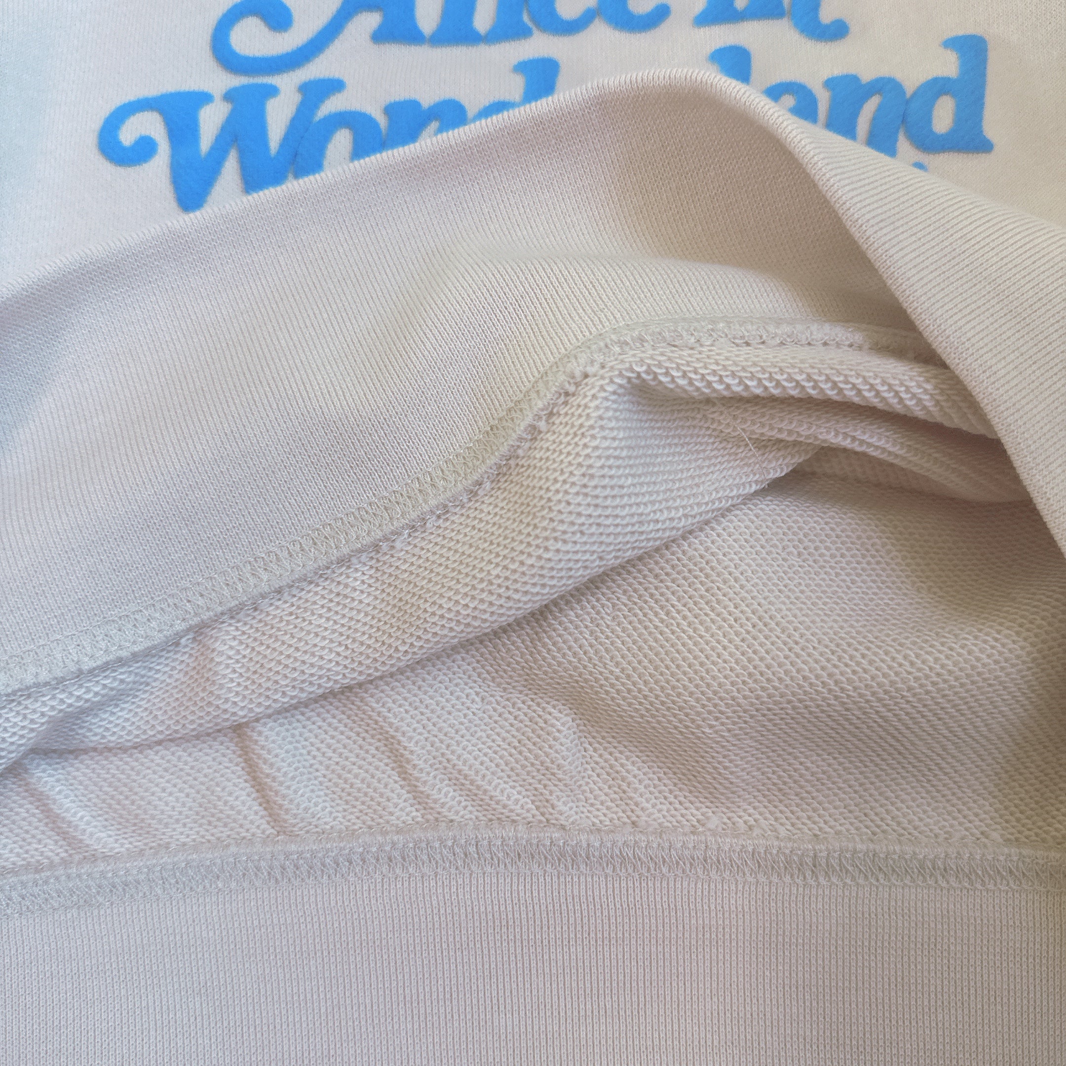 *2025FW advance reservation*NOSTALGICA PUKU sweatshirt Scheduled to be shipped from late September to early October