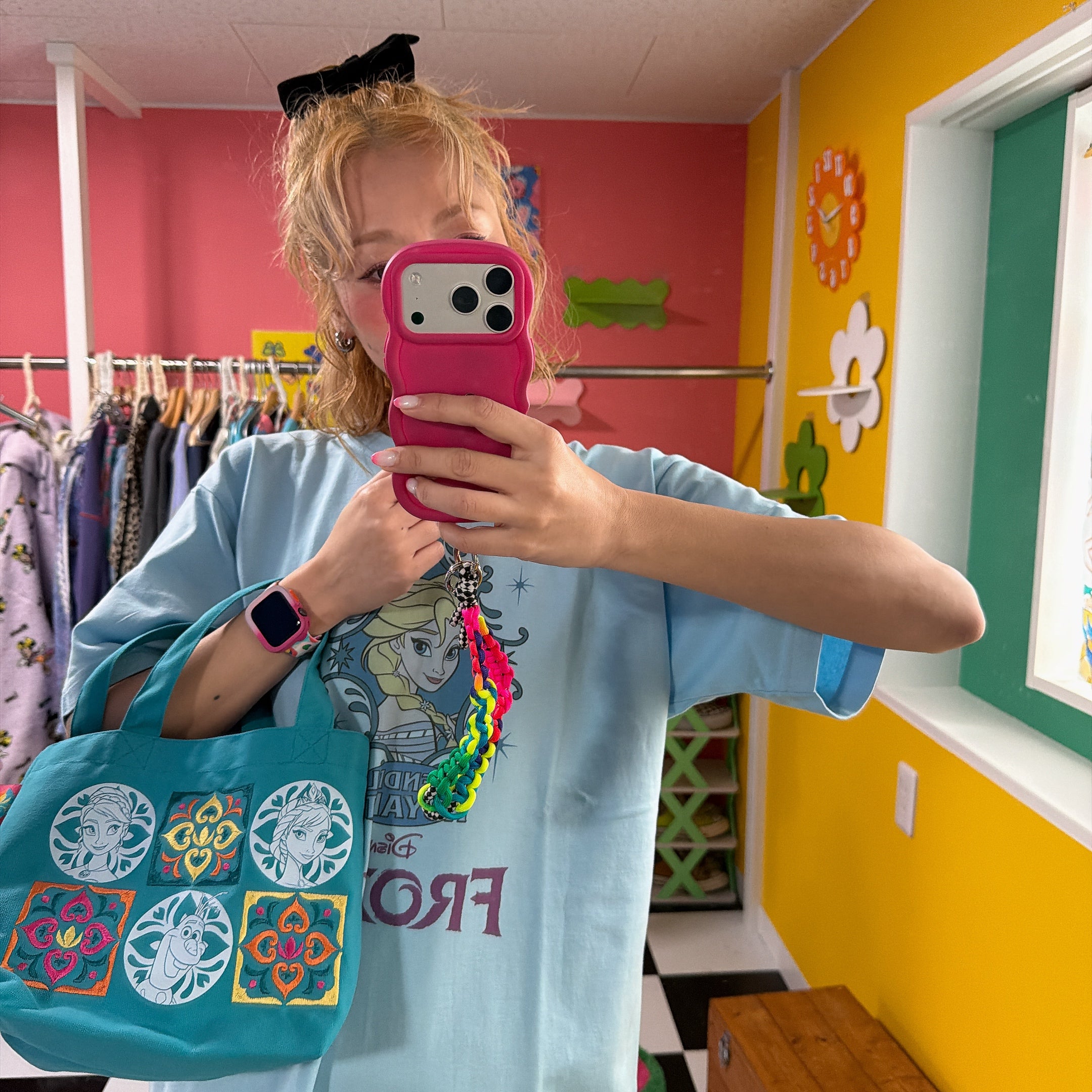 ※2026SS Pre-order※ Frozen Nordic Flower Series Color Embroidered Tote Bag Scheduled to ship in April