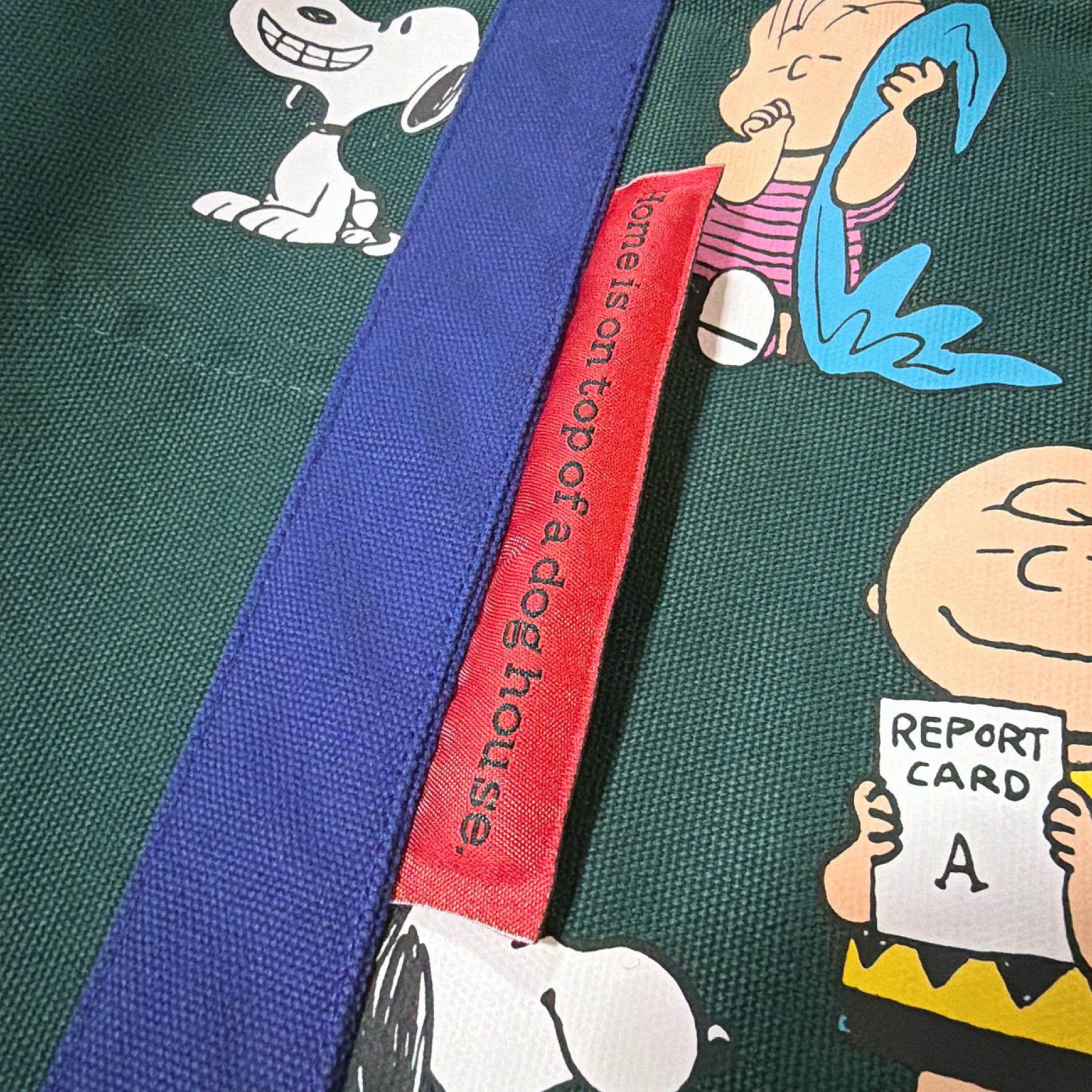 *Pre-order* NOSTALGICA vintage PEANUTS embroidered big tote bag in 3 colors. Scheduled to ship in May.