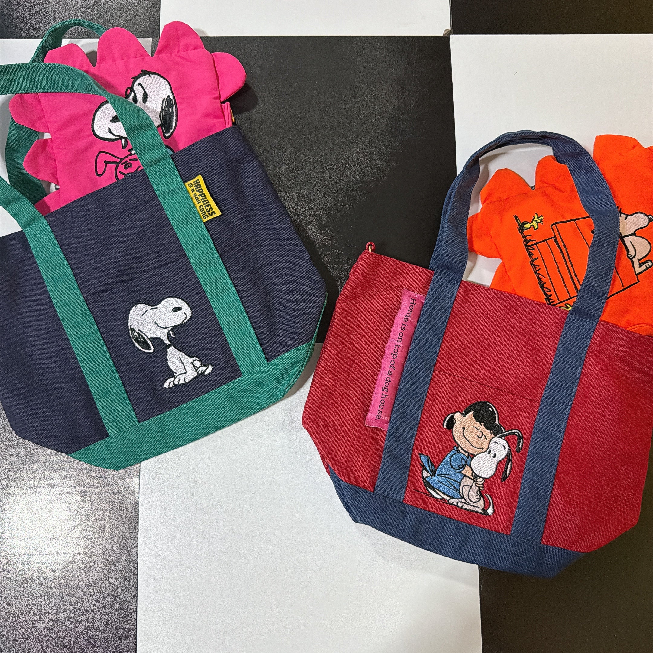 INSTOCK* 2 Colors NOSTALGICA Vintage PEANUTS Embroidered Tote Ships i