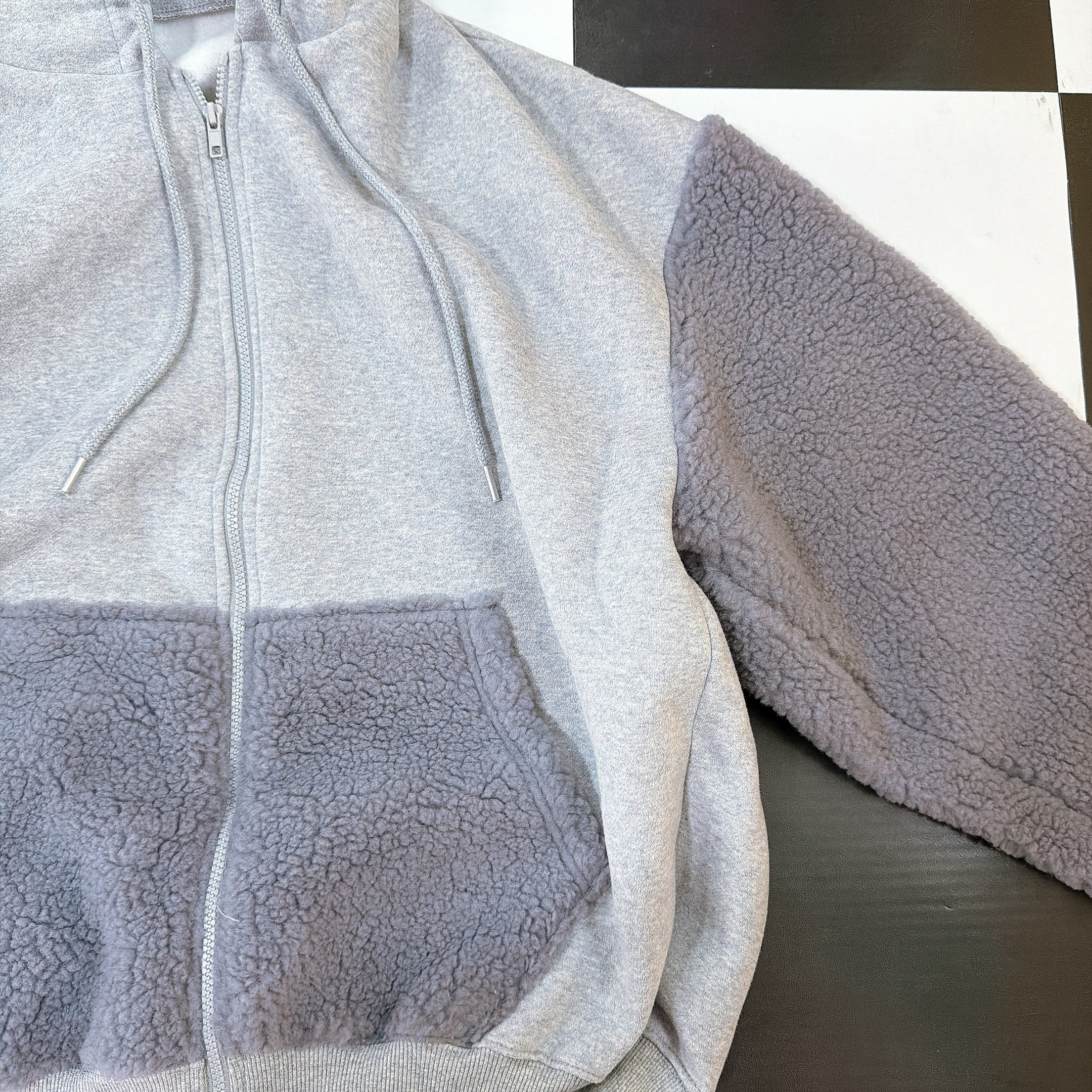 ※予約※3色 ミッキーフレンズボア切り替えパーカー  2月中の出荷予定