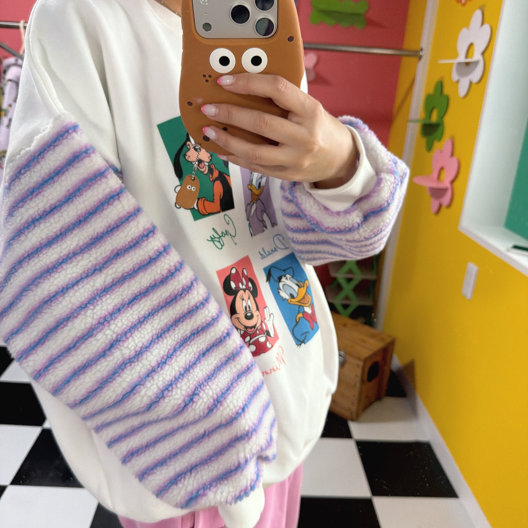 ※予約※ミッキーフレンズボア切り替えプルオーバー  2月中の出荷予定