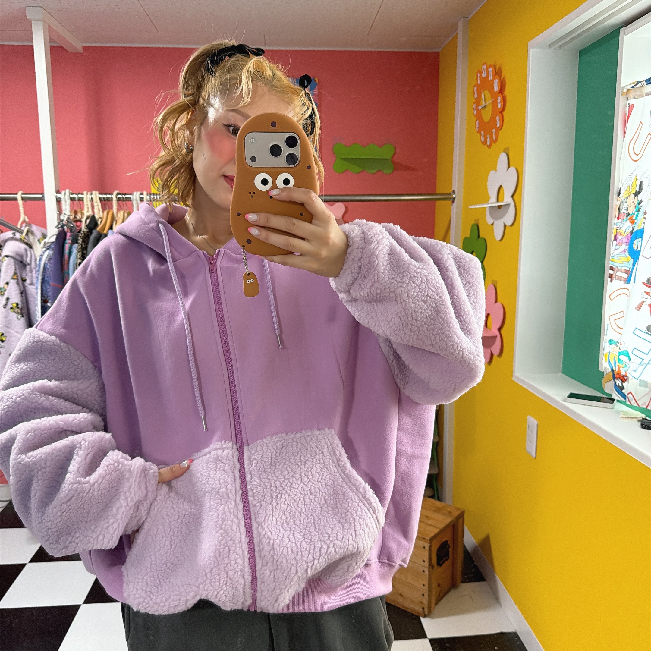 ※予約※3色 ミッキーフレンズボア切り替えパーカー  2月中の出荷予定