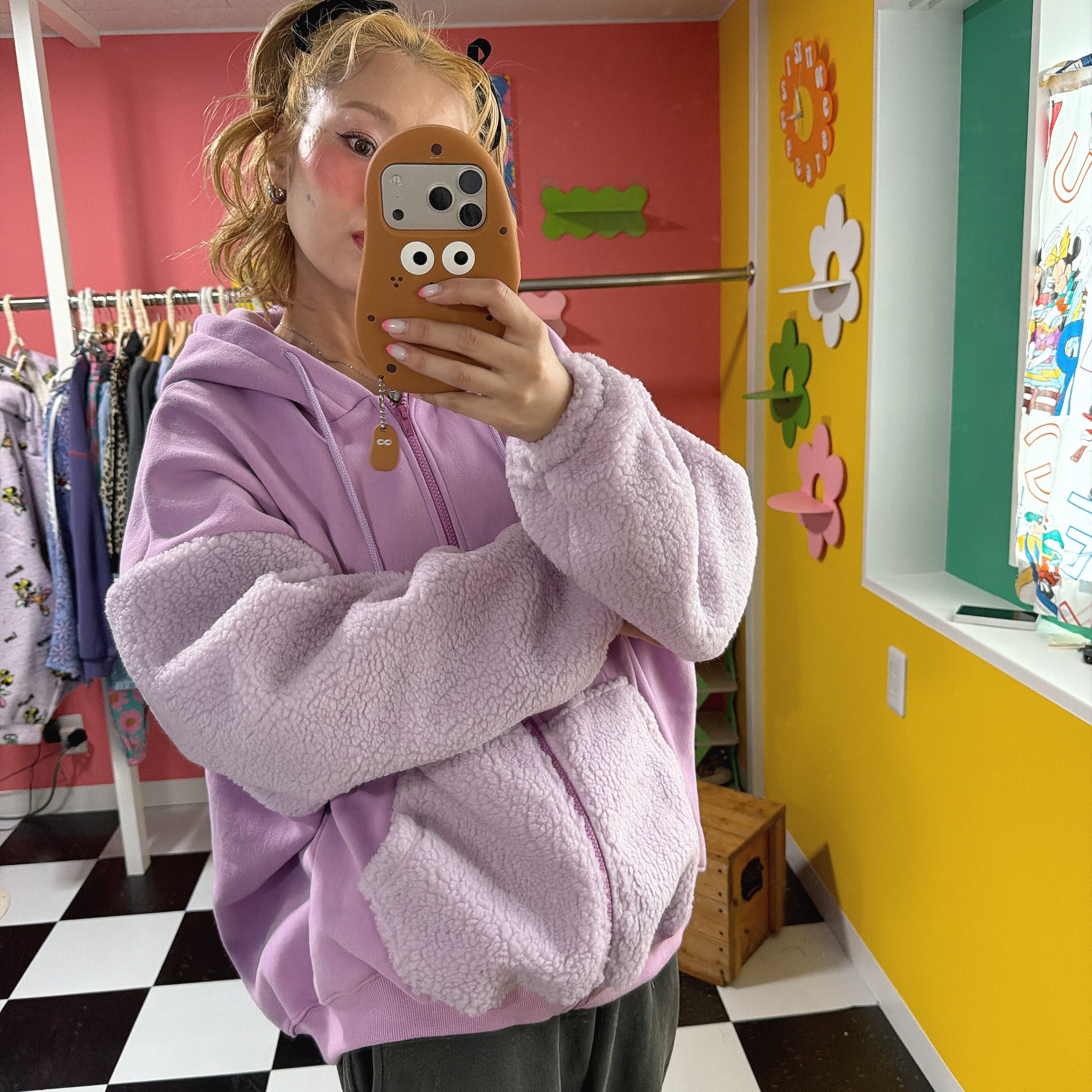 ※予約※3色 ミッキーフレンズボア切り替えパーカー  2月中の出荷予定