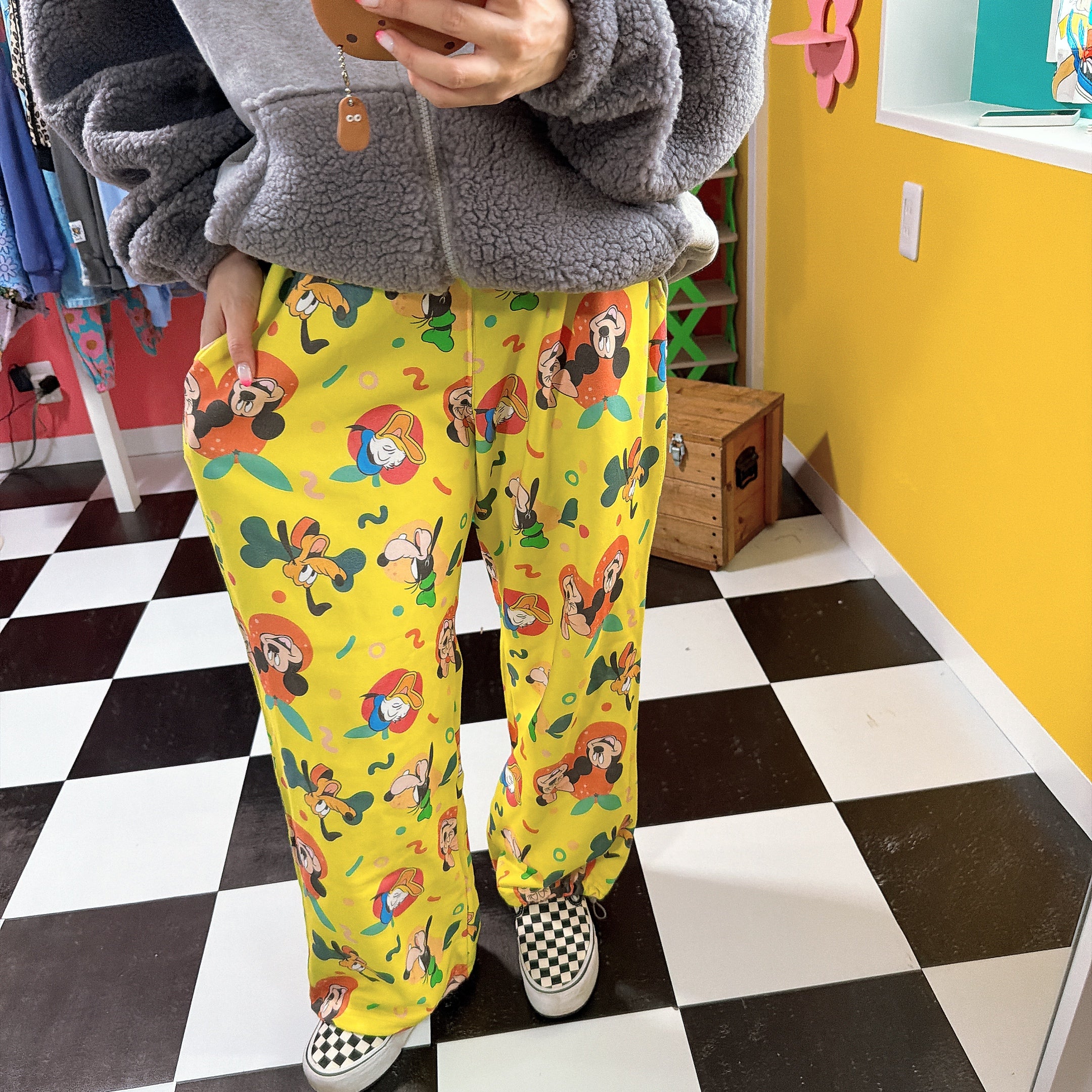 ※予約※ミッキーフレンズ スウェットジョガーパンツ 2月中の出荷予定