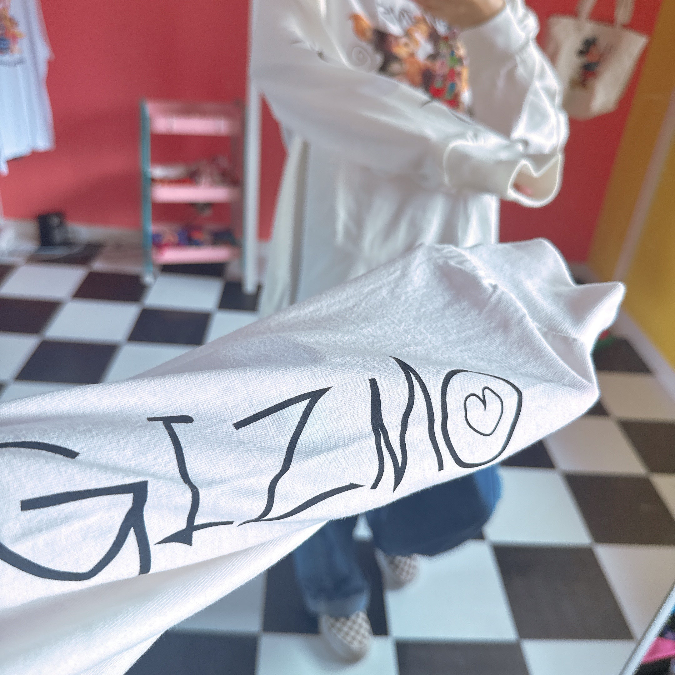 ※数量限定予約※2色 グレムリン落書きロンTEE 9月中旬ごろの出荷予定
