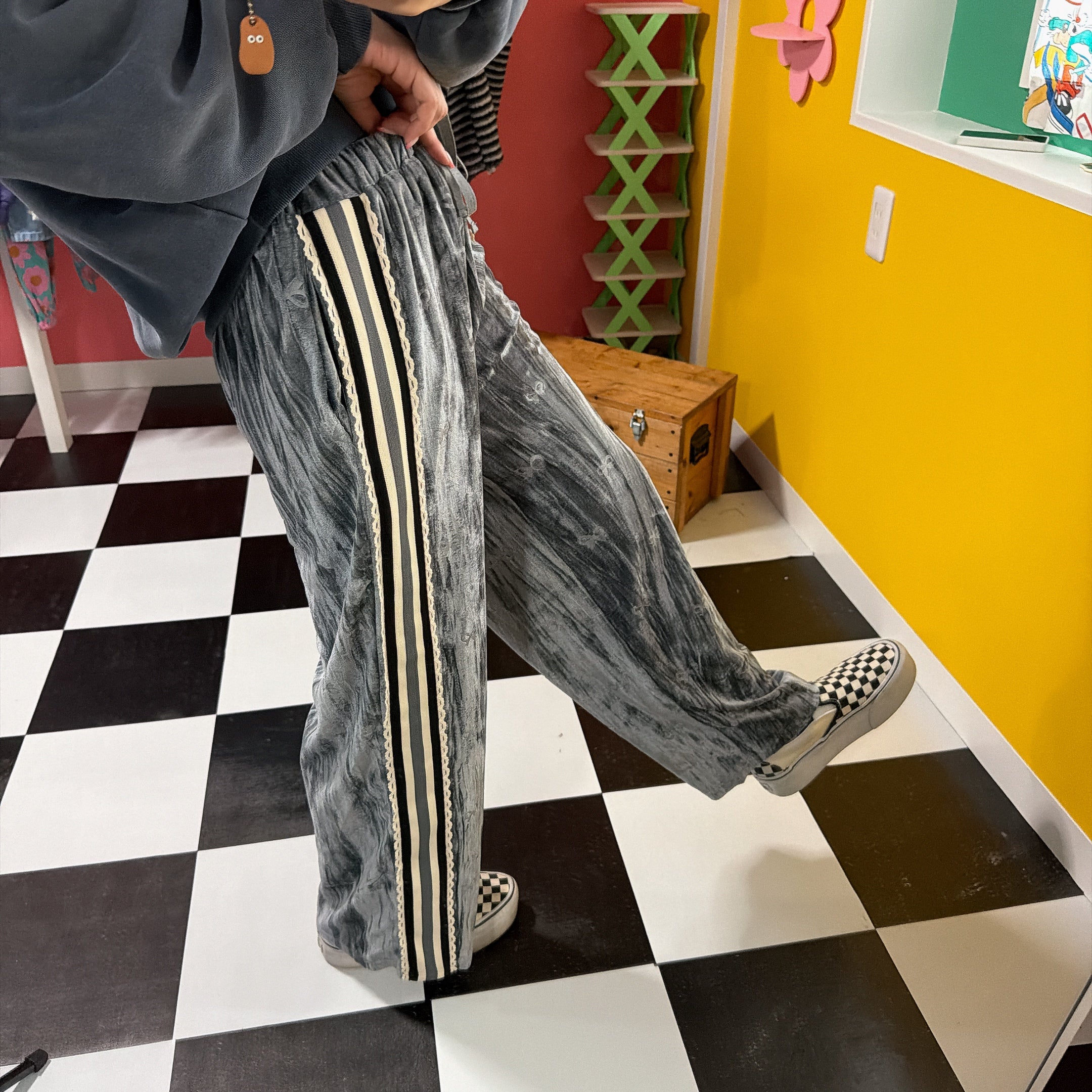 ※予約※2色 リボンベロアラインパンツ  1月中の出荷予定