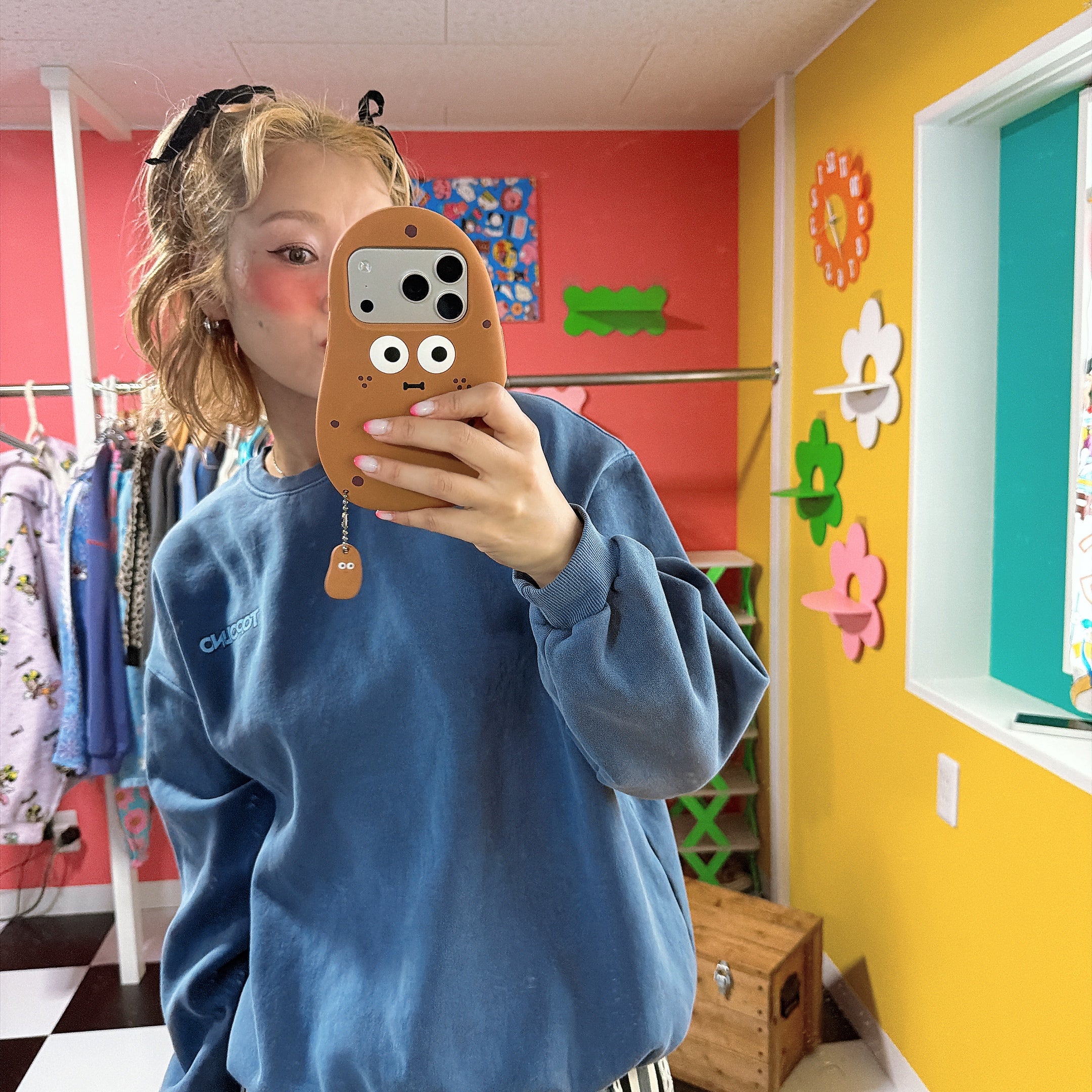 ※予約※4種類 DISNEYポスターピグメントスウェット 1月下旬〜2月上旬の出荷予定